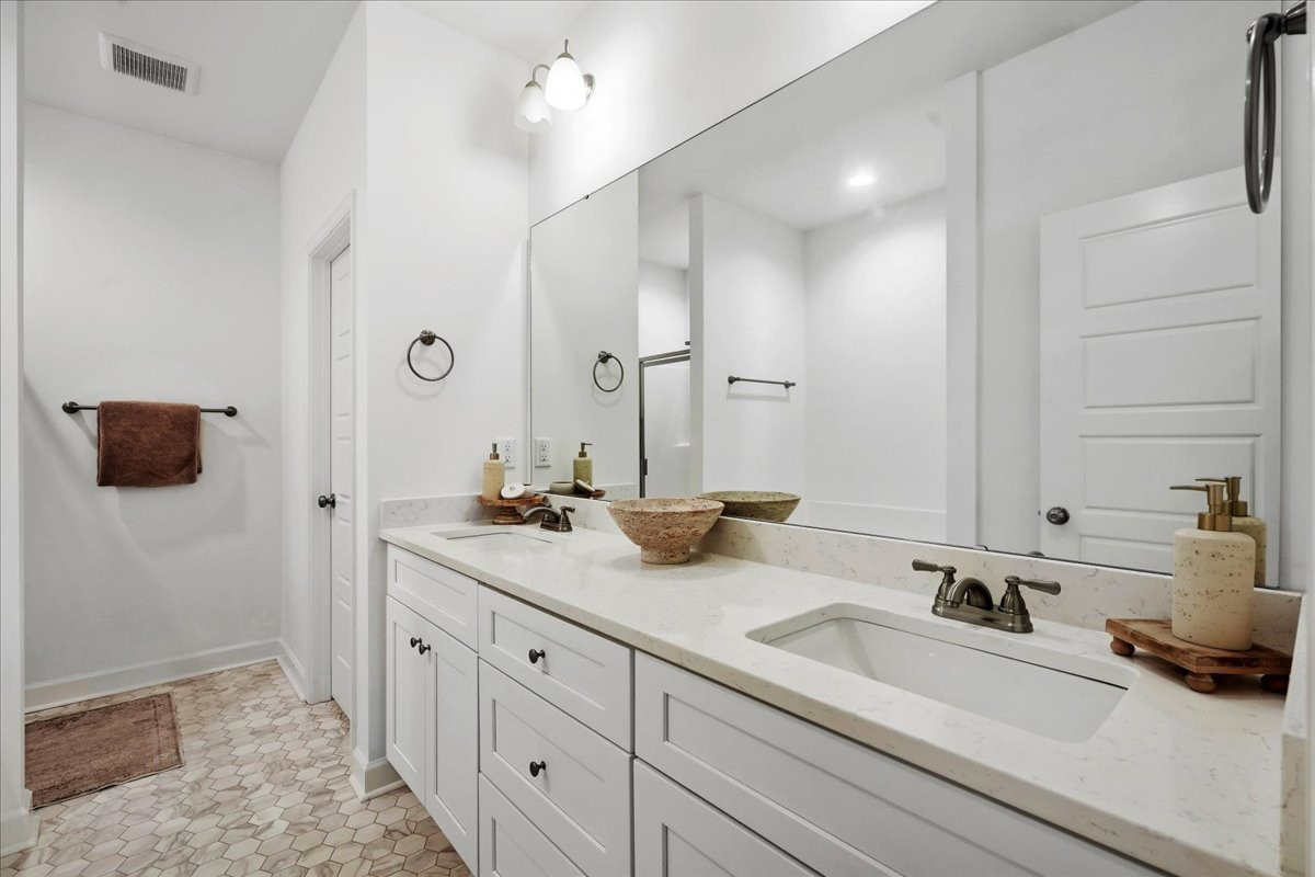 3082 Marion Heights Drive Property Photo 40