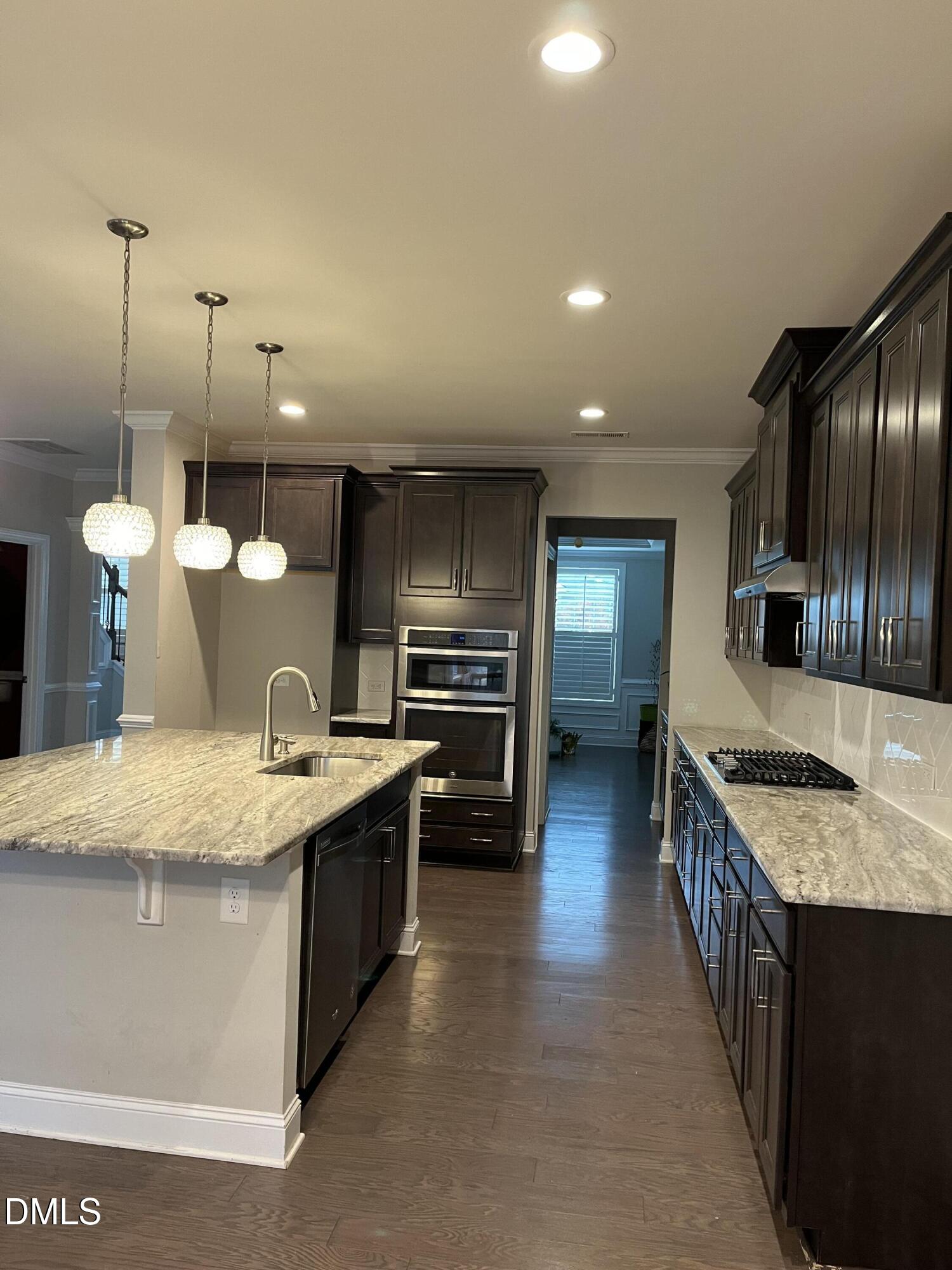 120 Filigree Way Property Photo 8