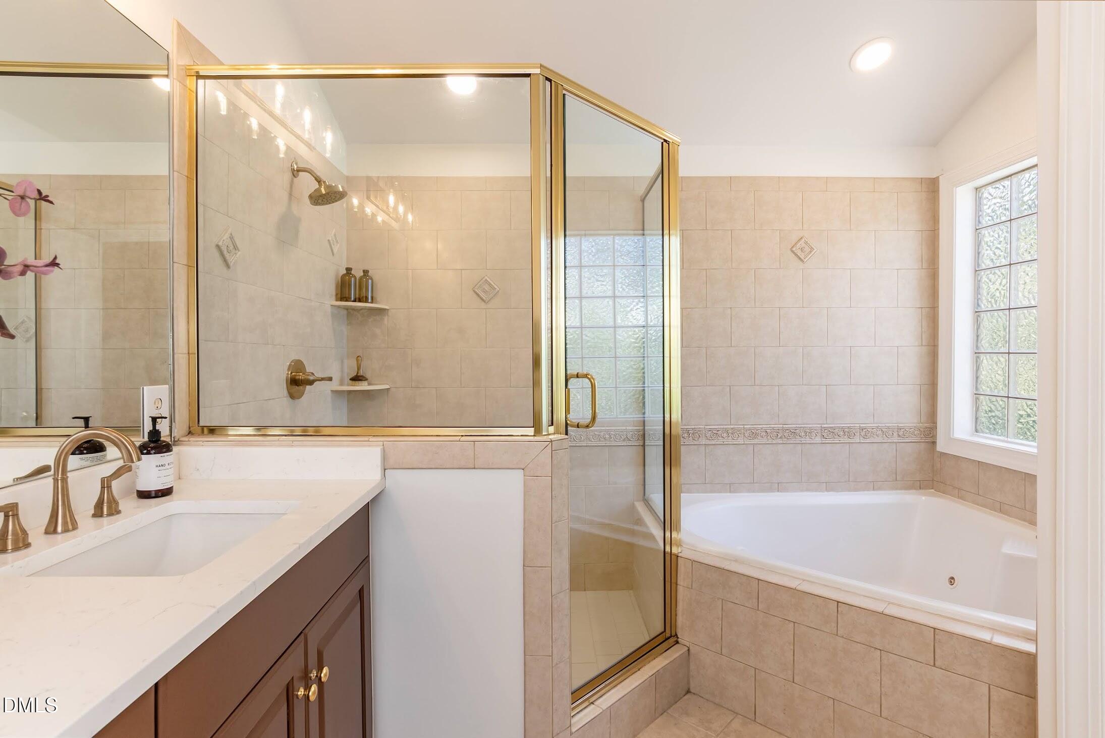 102 Langshire Court Property Photo 34