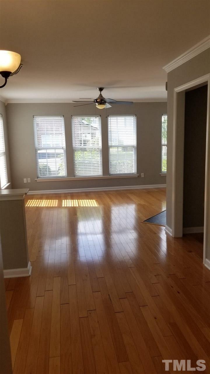 9815 Cicero Drive Property Photo 3