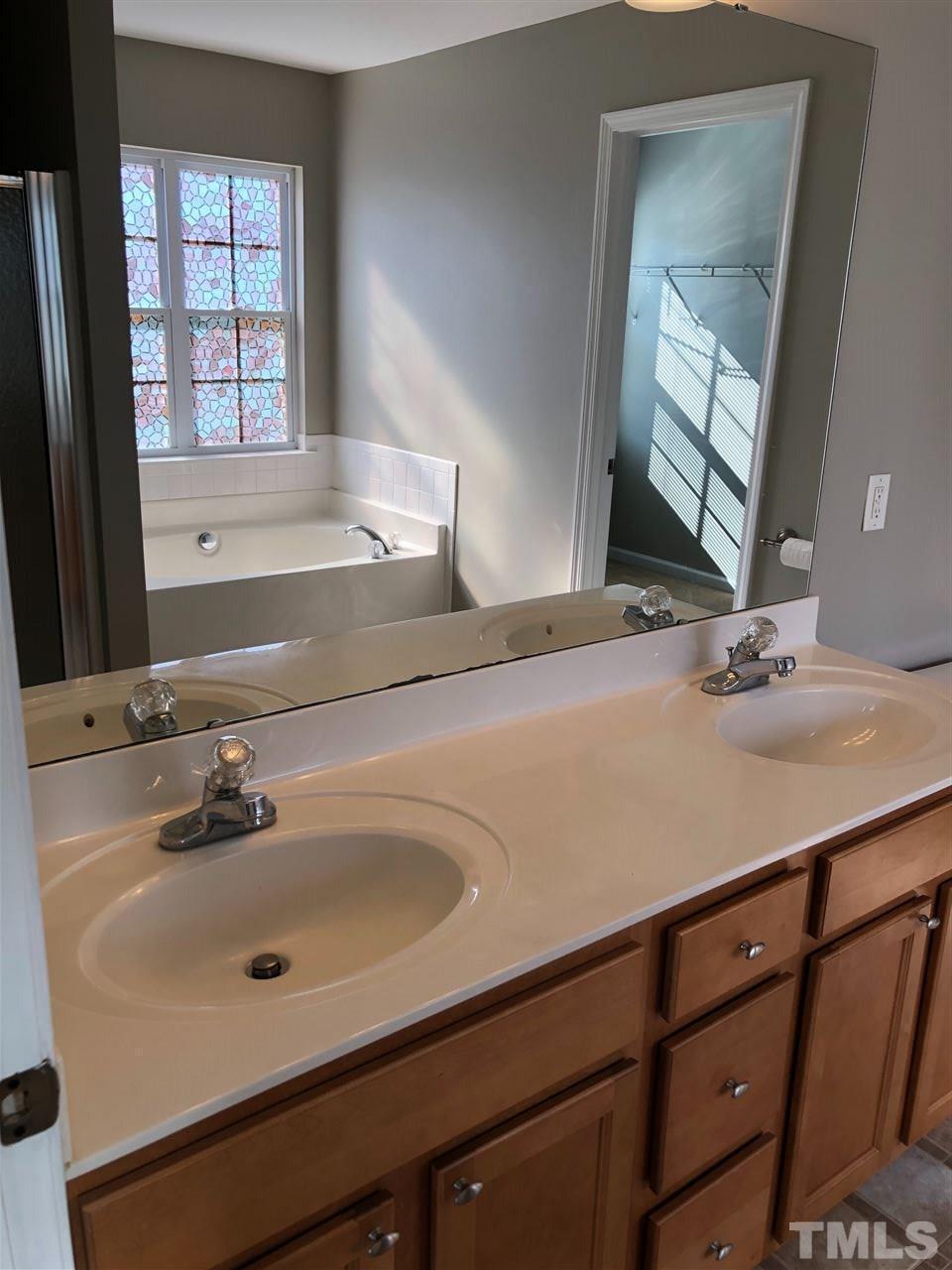9815 Cicero Drive Property Photo 8