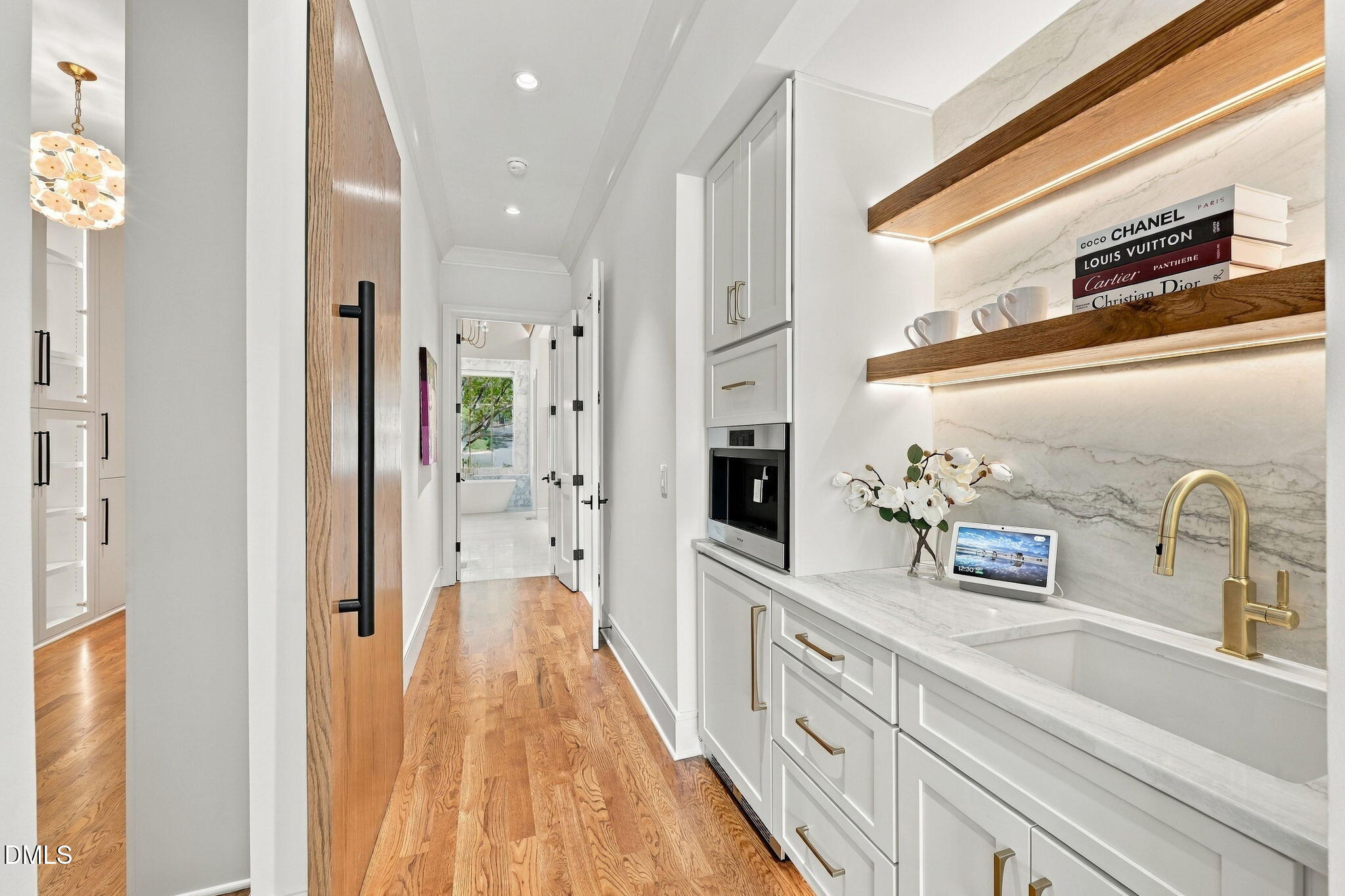 805 Burke Street Property Photo 26
