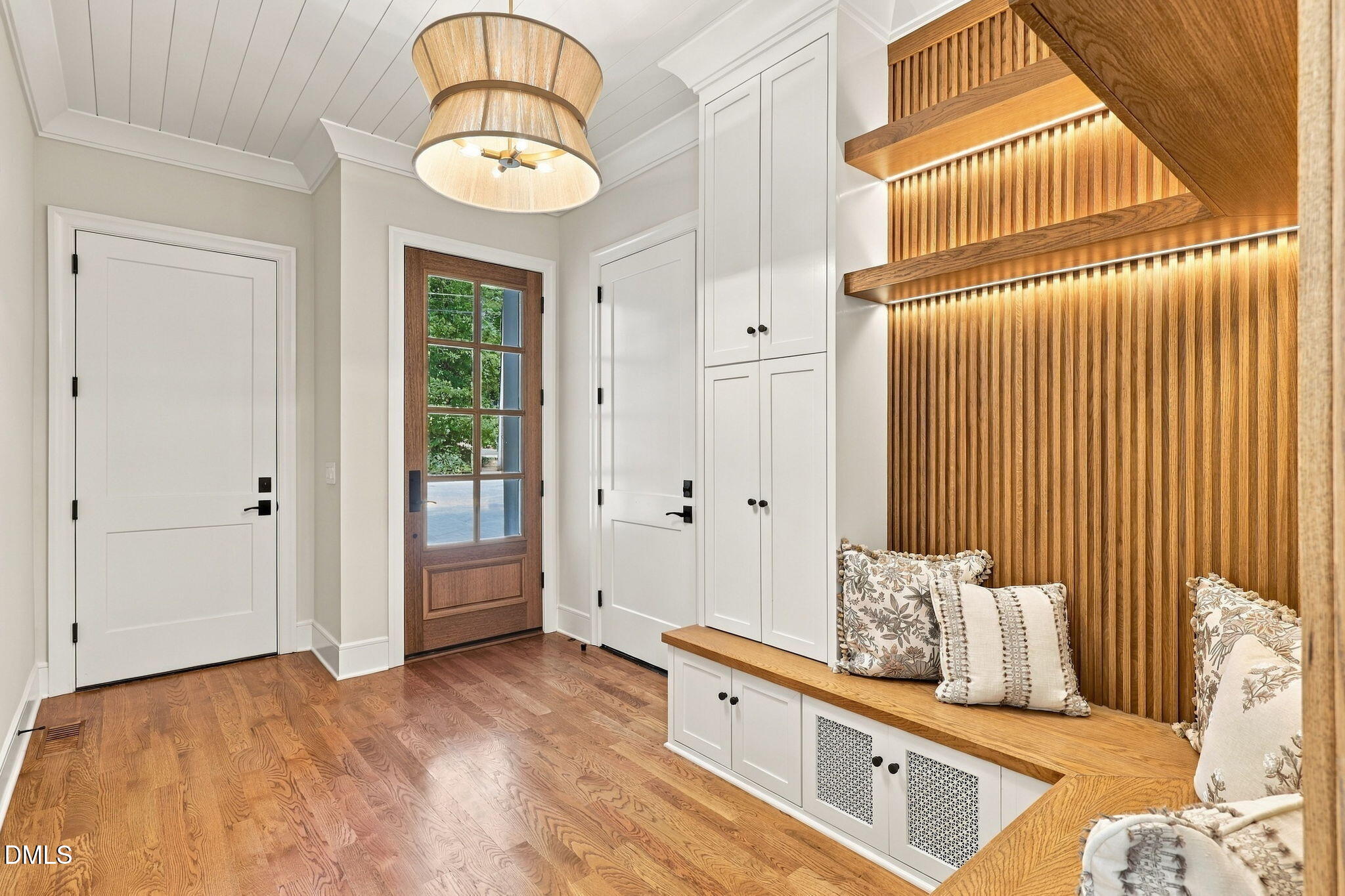 805 Burke Street Property Photo 44