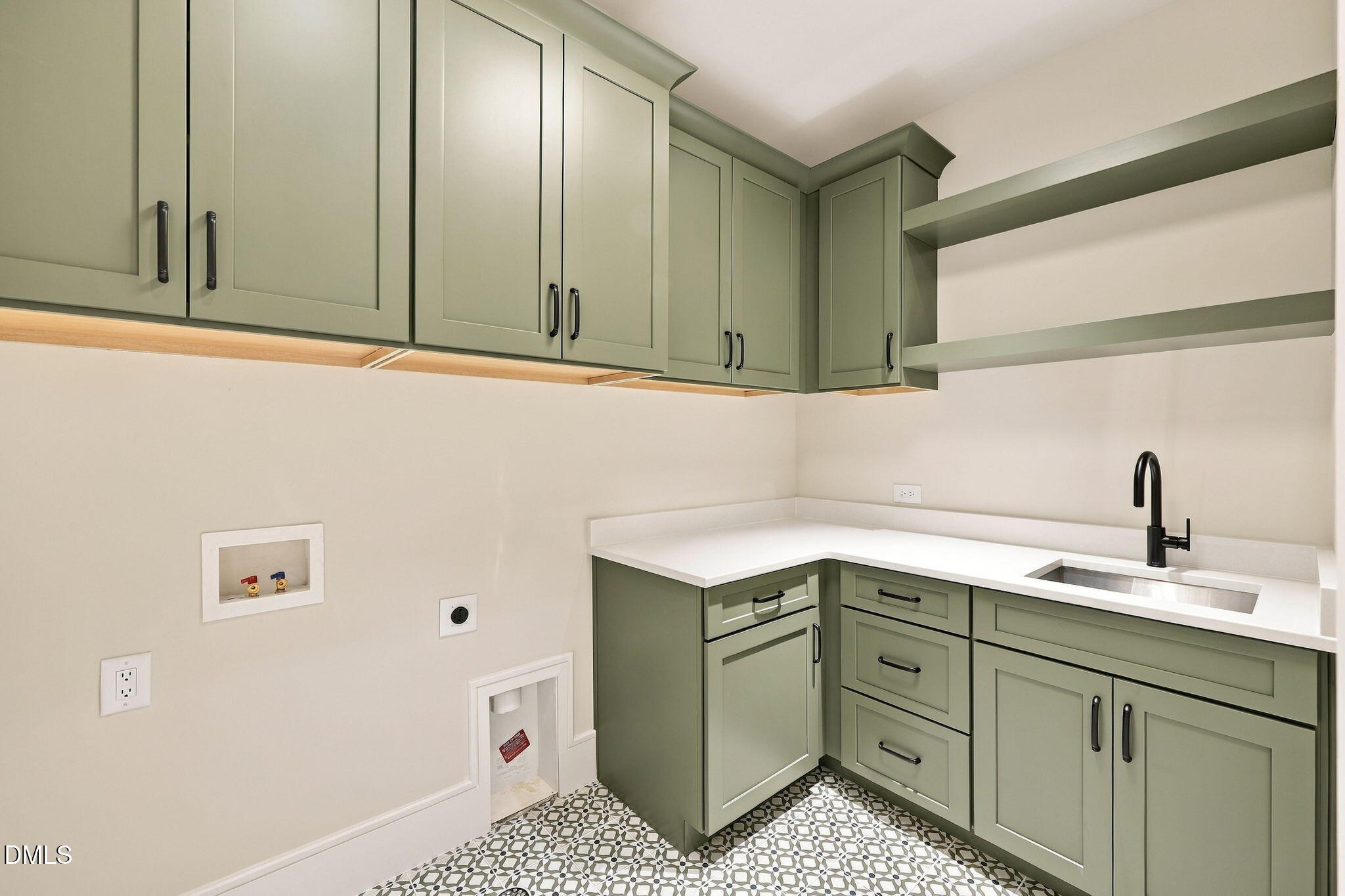 805 Burke Street Property Photo 70