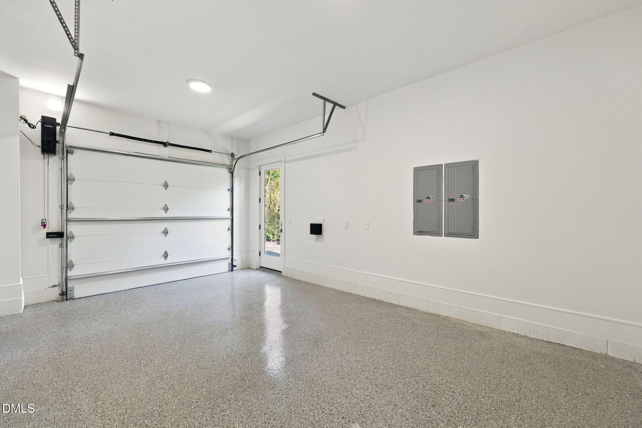 805 Burke Street Property Photo 79