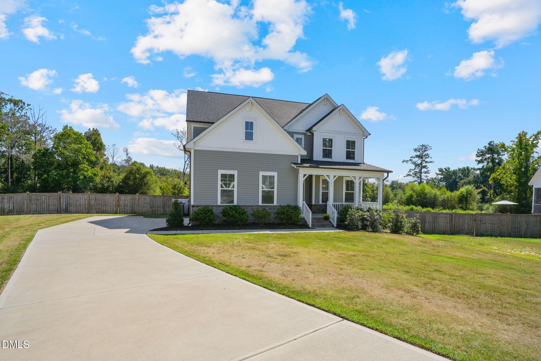 244 Harvester Road Property Photo 4