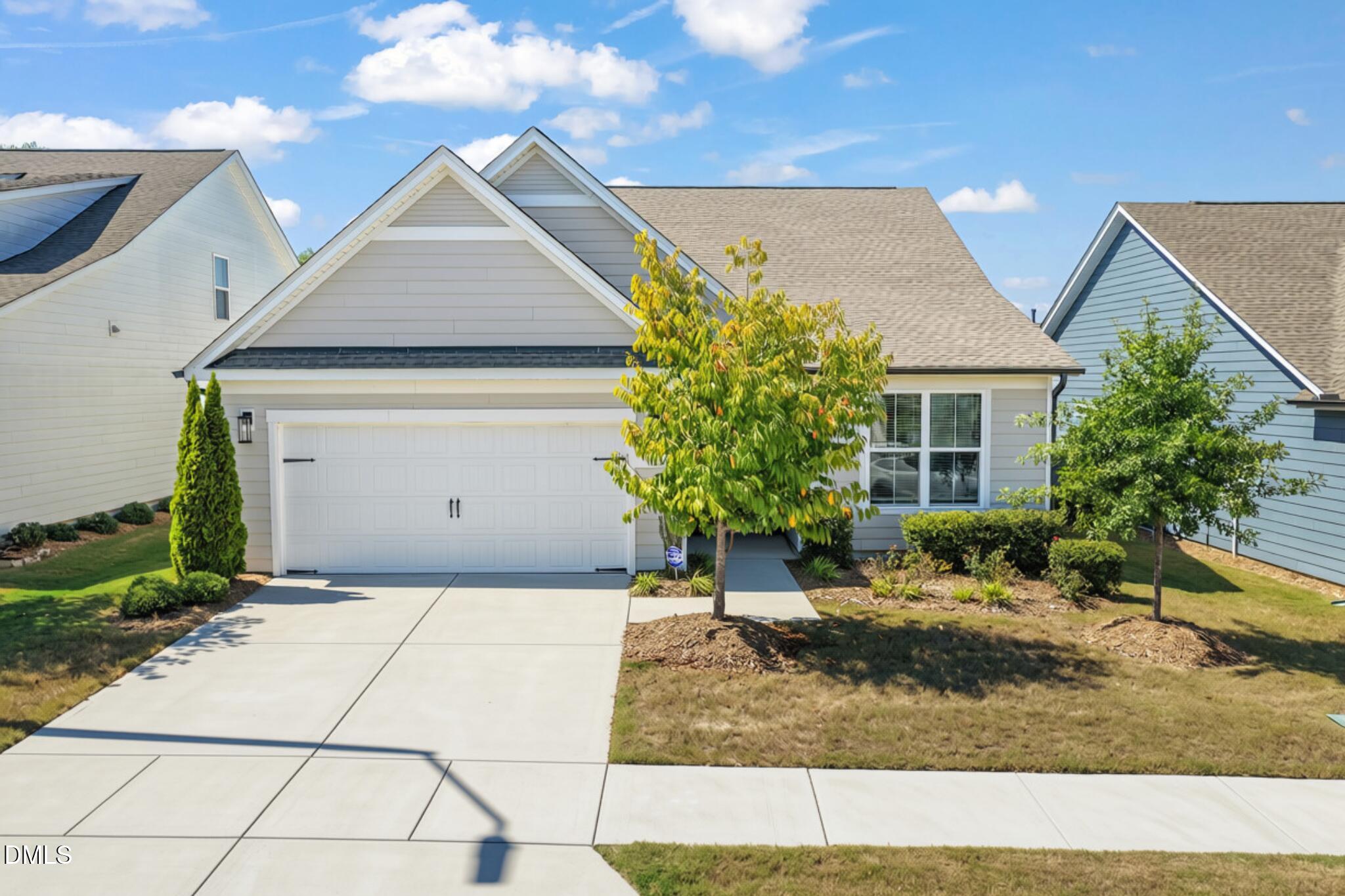 1616 Silver Spotted Way Property Photo 1