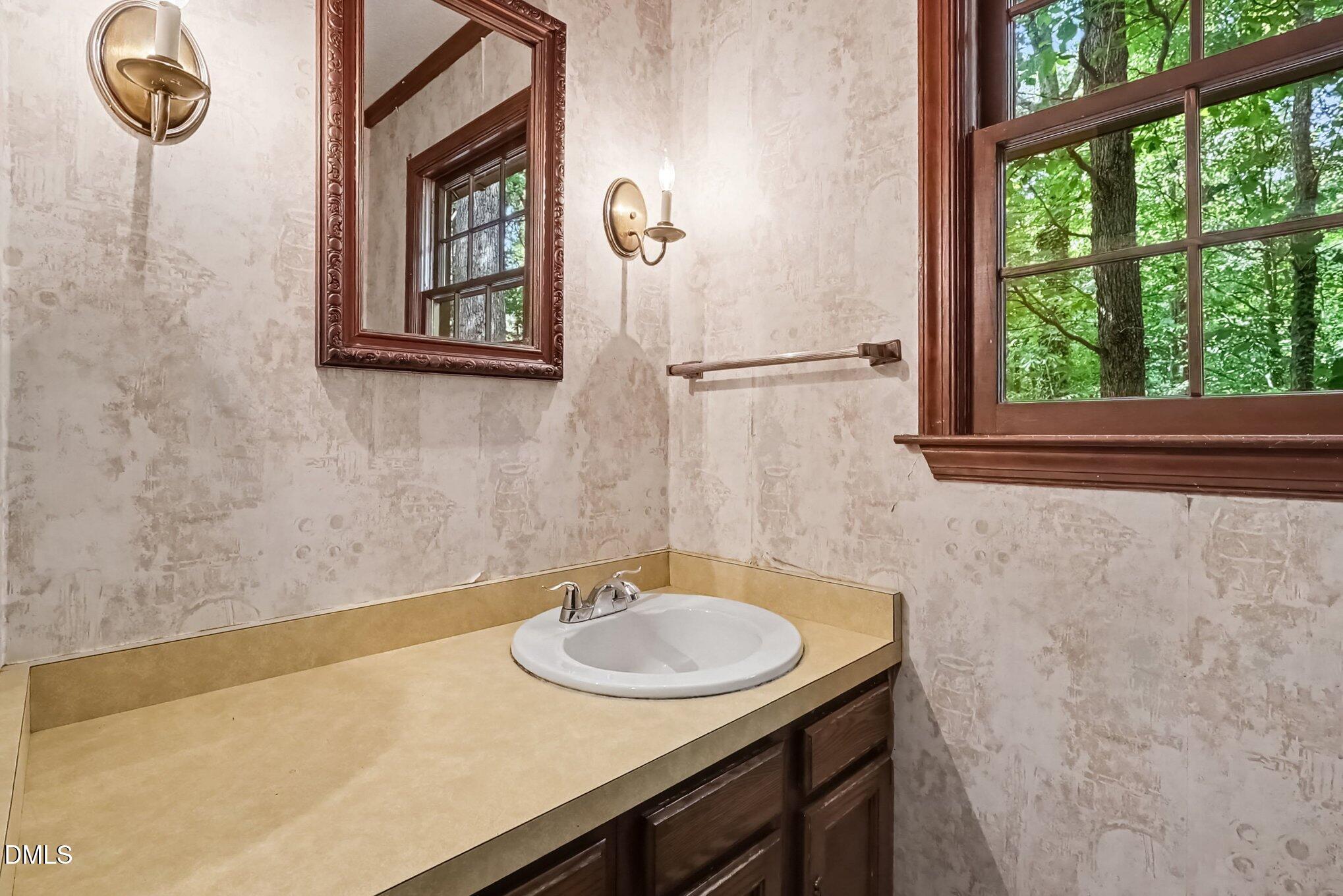 6213 Lakerun Court Property Photo 17