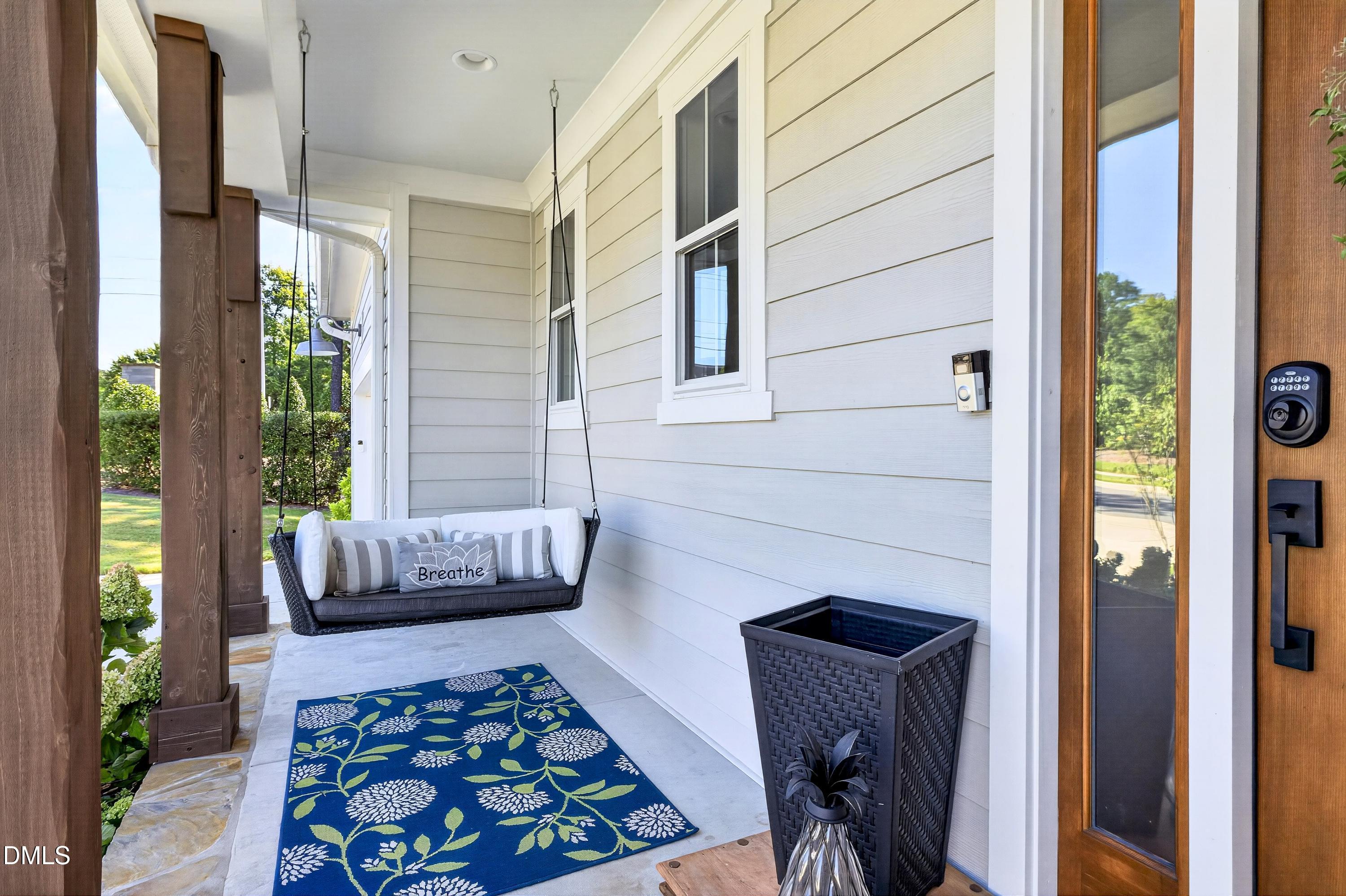 105 Sandmans Cove Place Property Photo 7