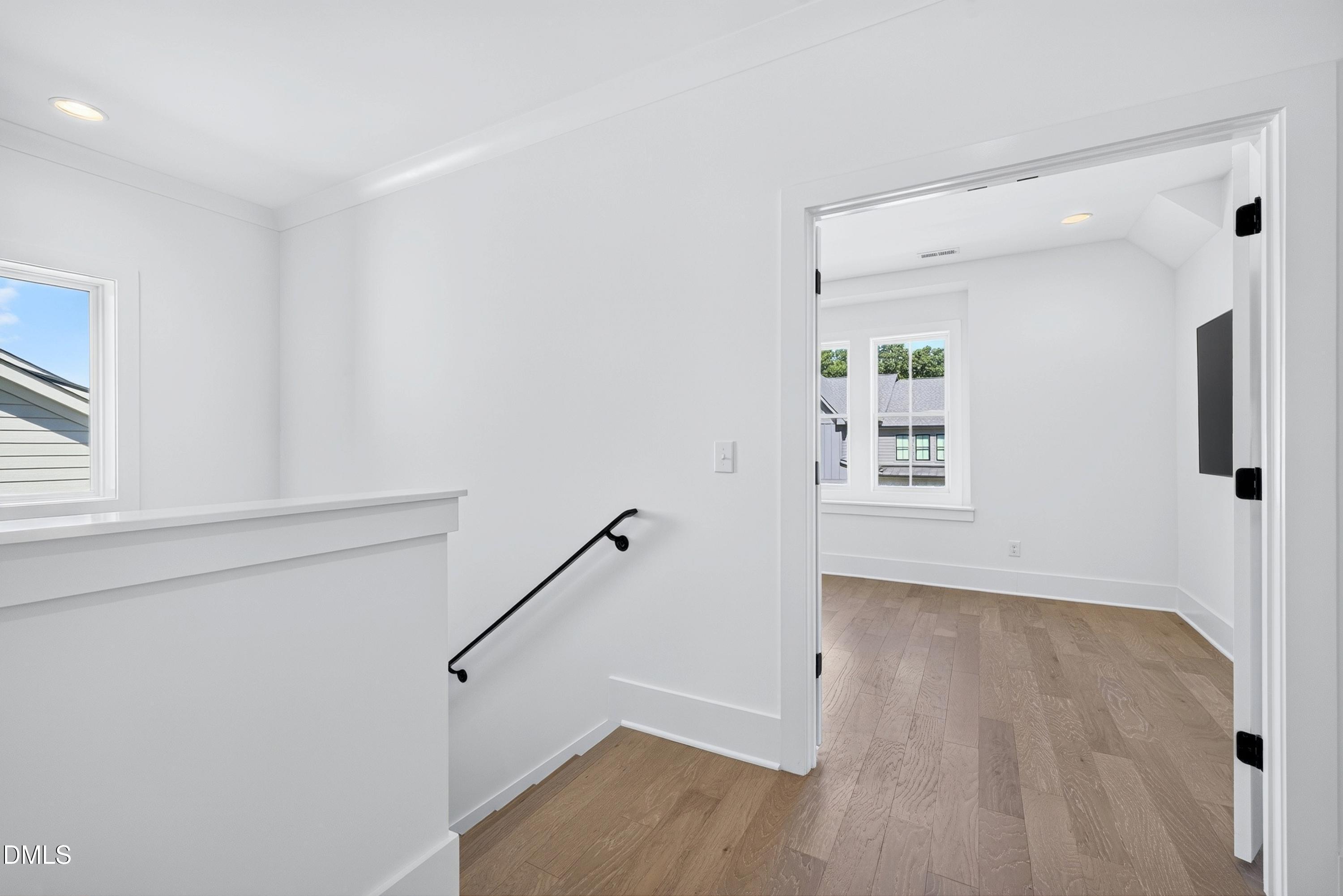 105 Sandmans Cove Place Property Photo 34