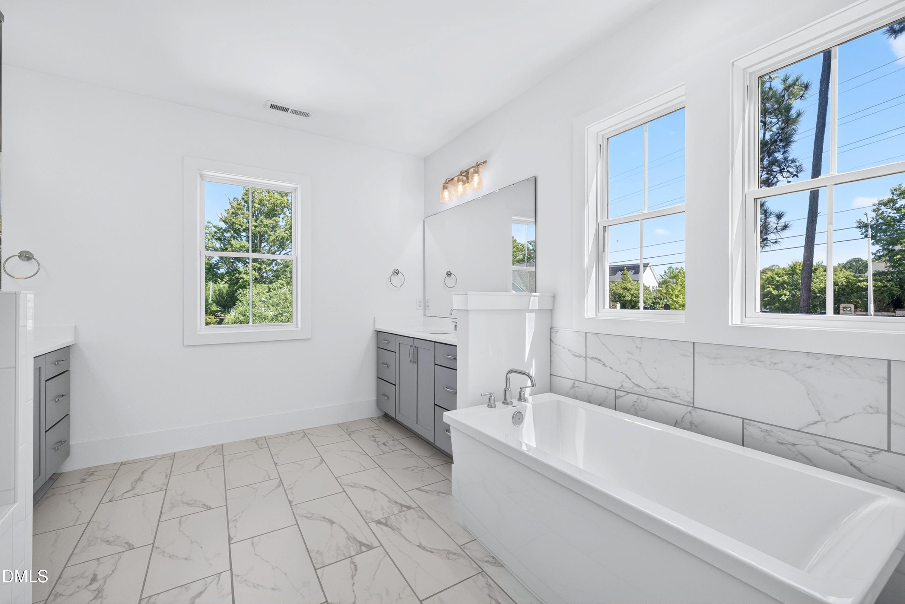 105 Sandmans Cove Place Property Photo 41