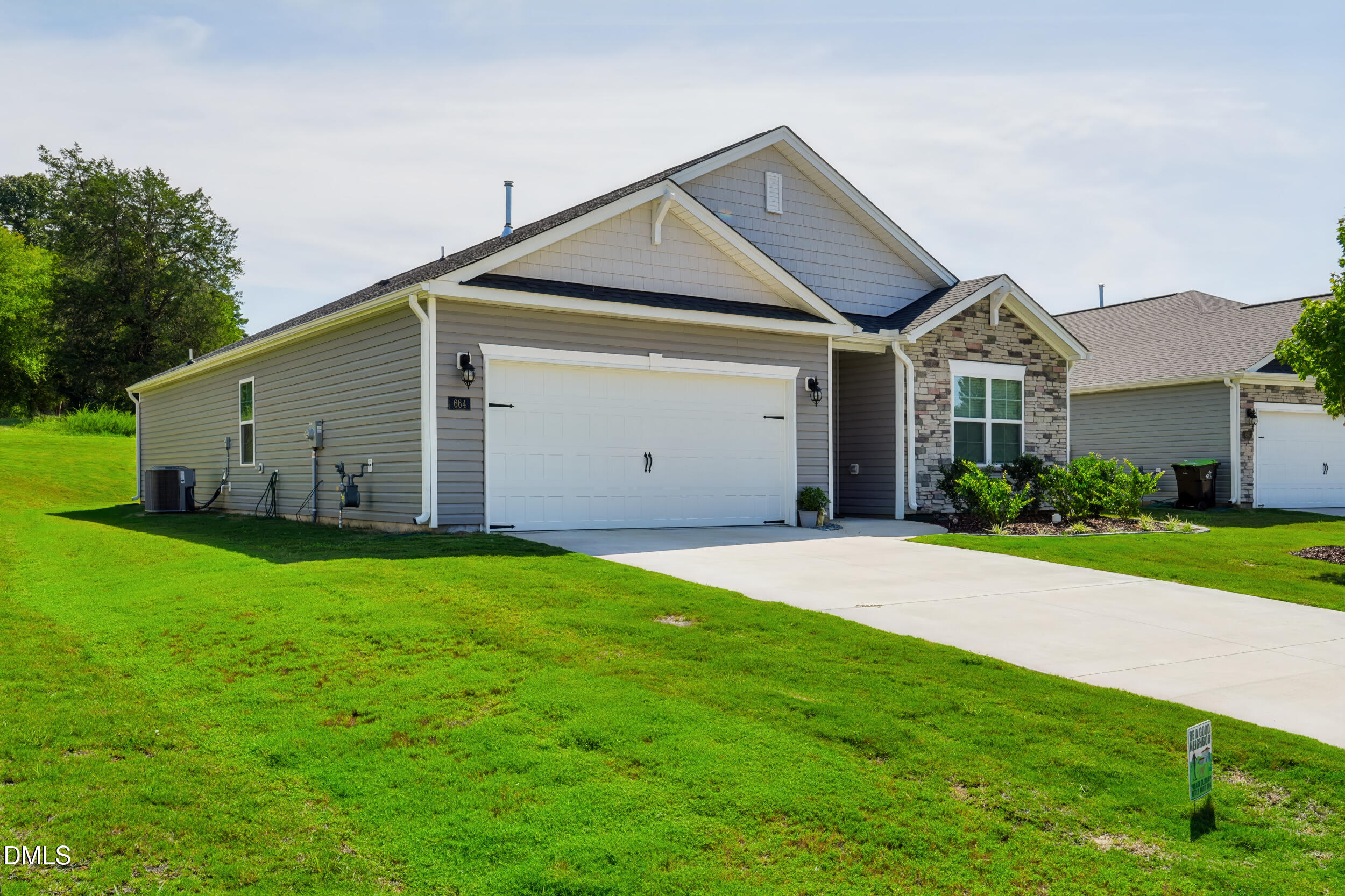 664 Starfall Road Property Photo 2