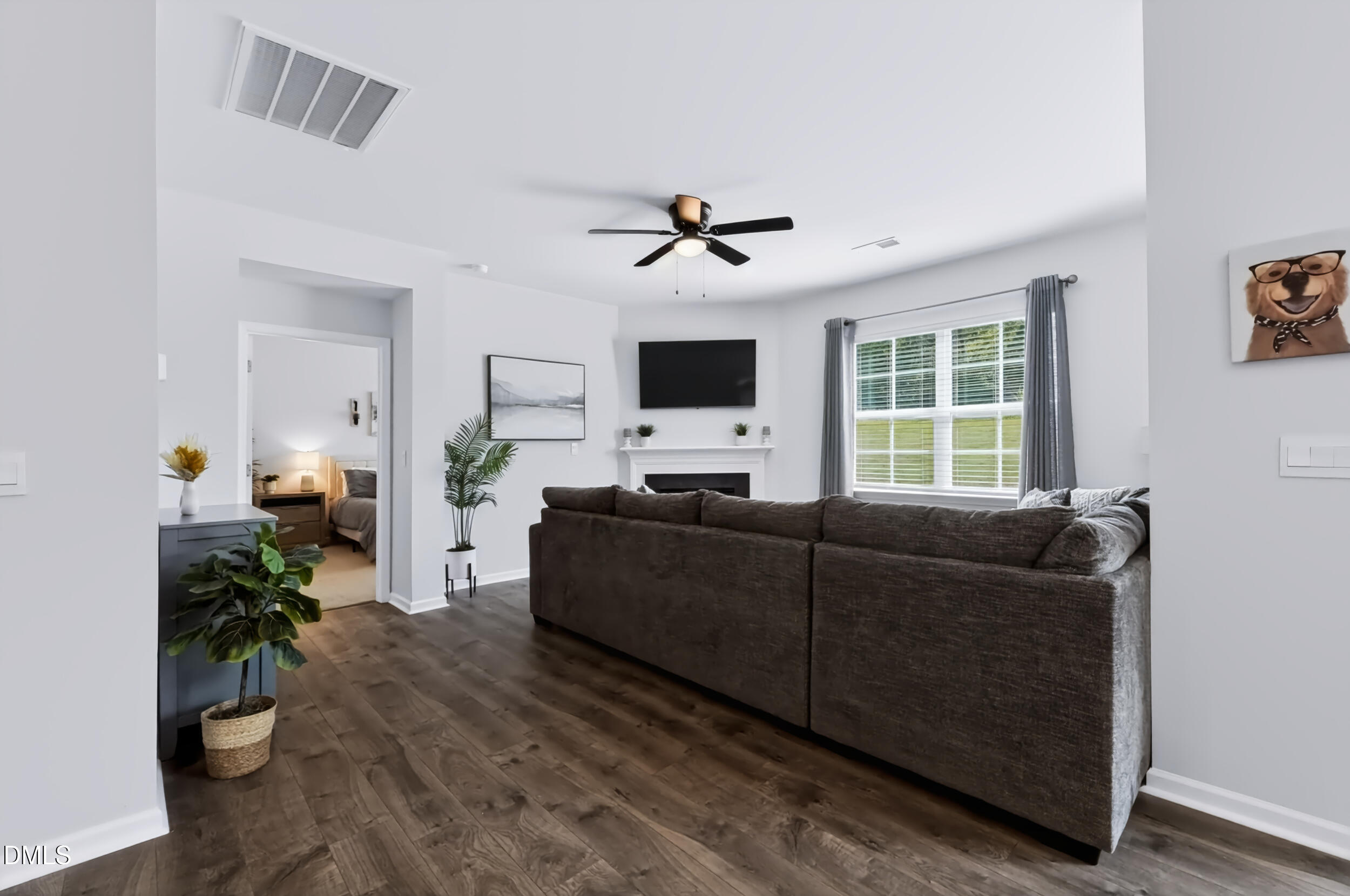 664 Starfall Road Property Photo 19