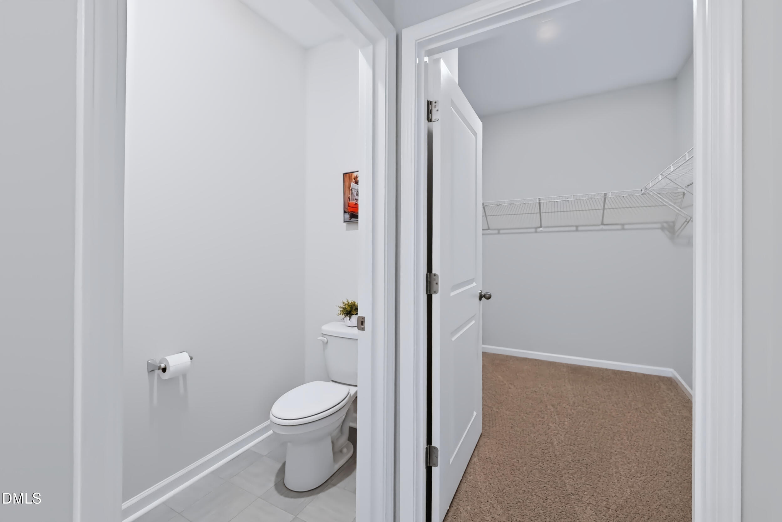 664 Starfall Road Property Photo 24