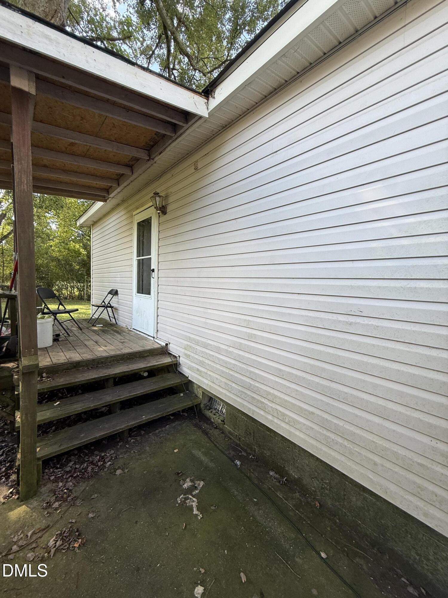 204 E Canal Street Property Photo 5