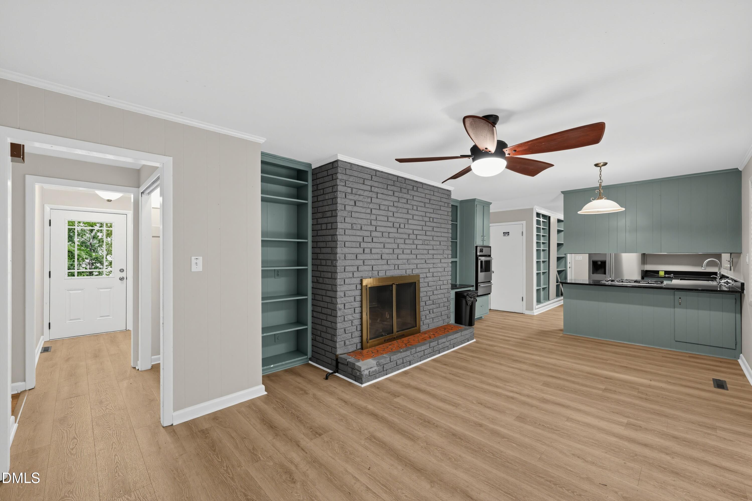 1303 Lorimer Road Property Photo 4