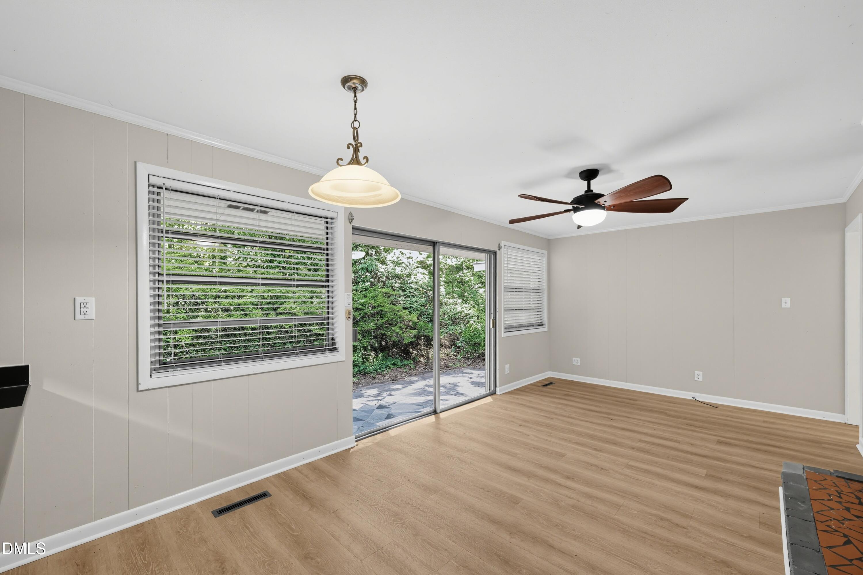 1303 Lorimer Road Property Photo 5