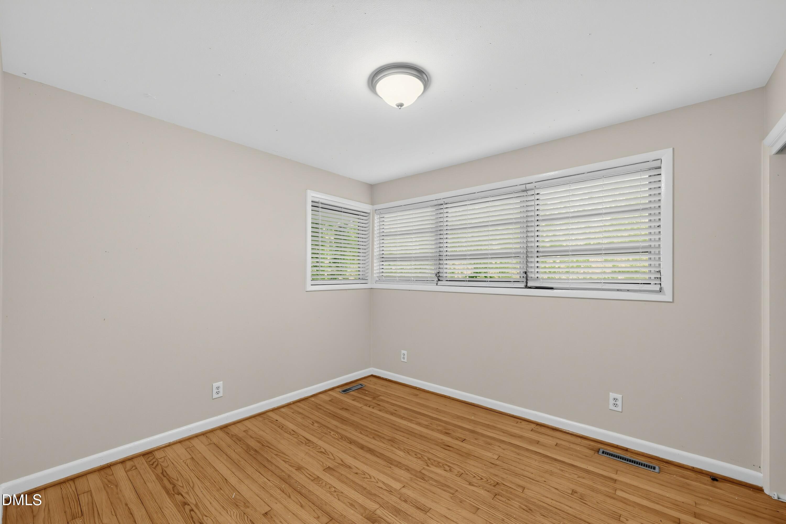 1303 Lorimer Road Property Photo 11