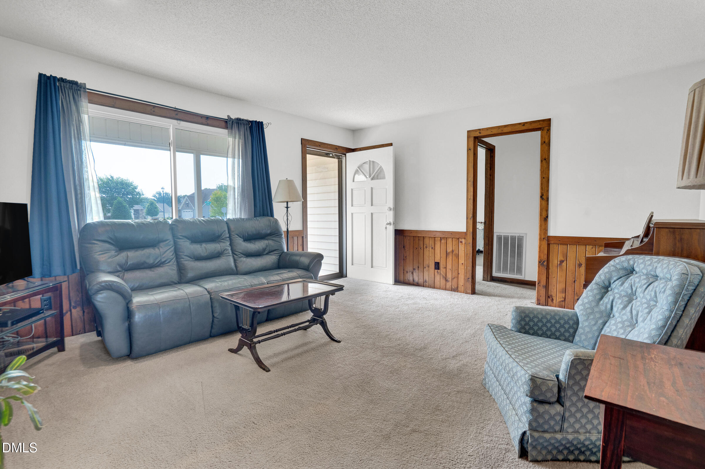 10008 Jordan Road Property Photo 4