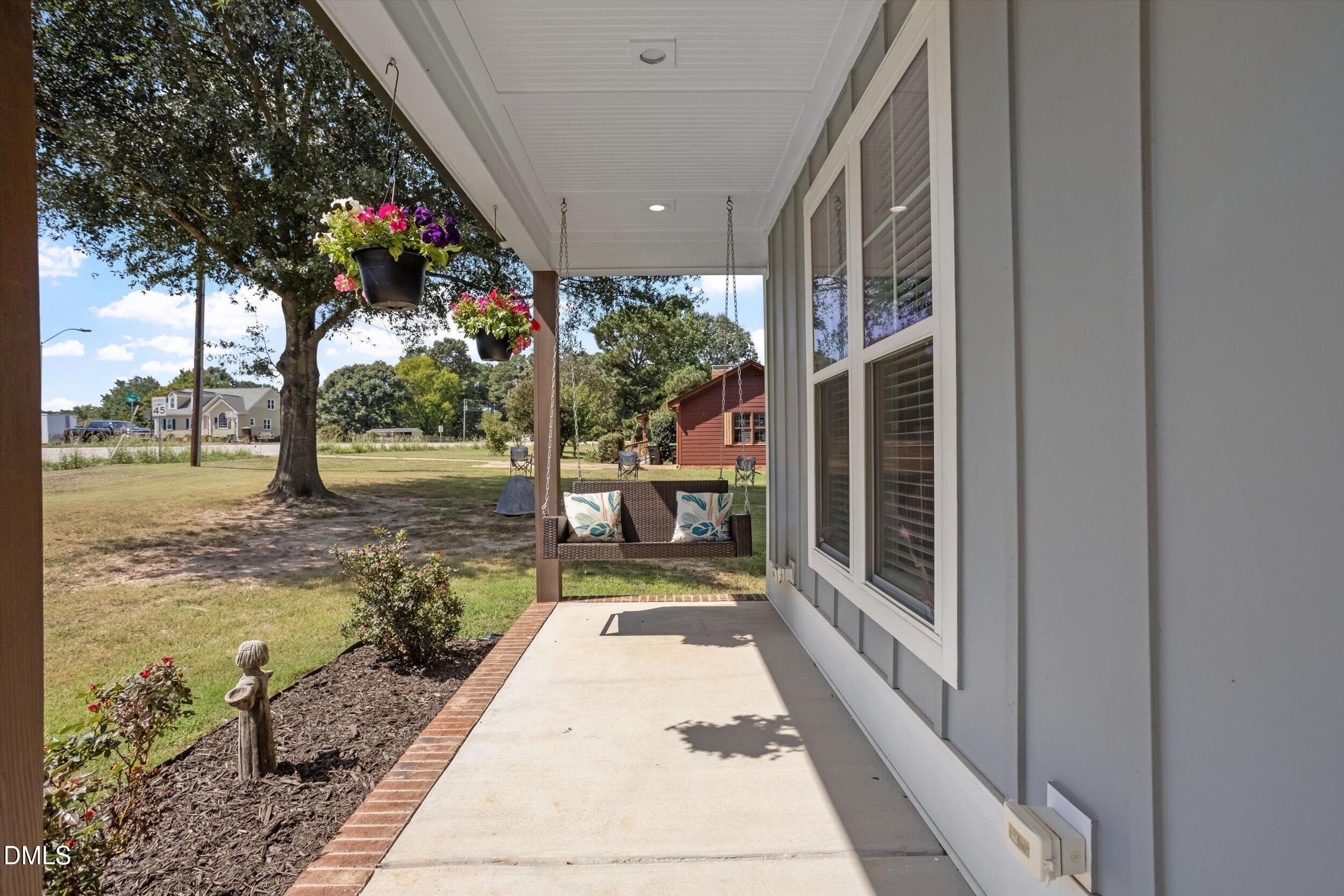625 Rand Road Property Photo 7