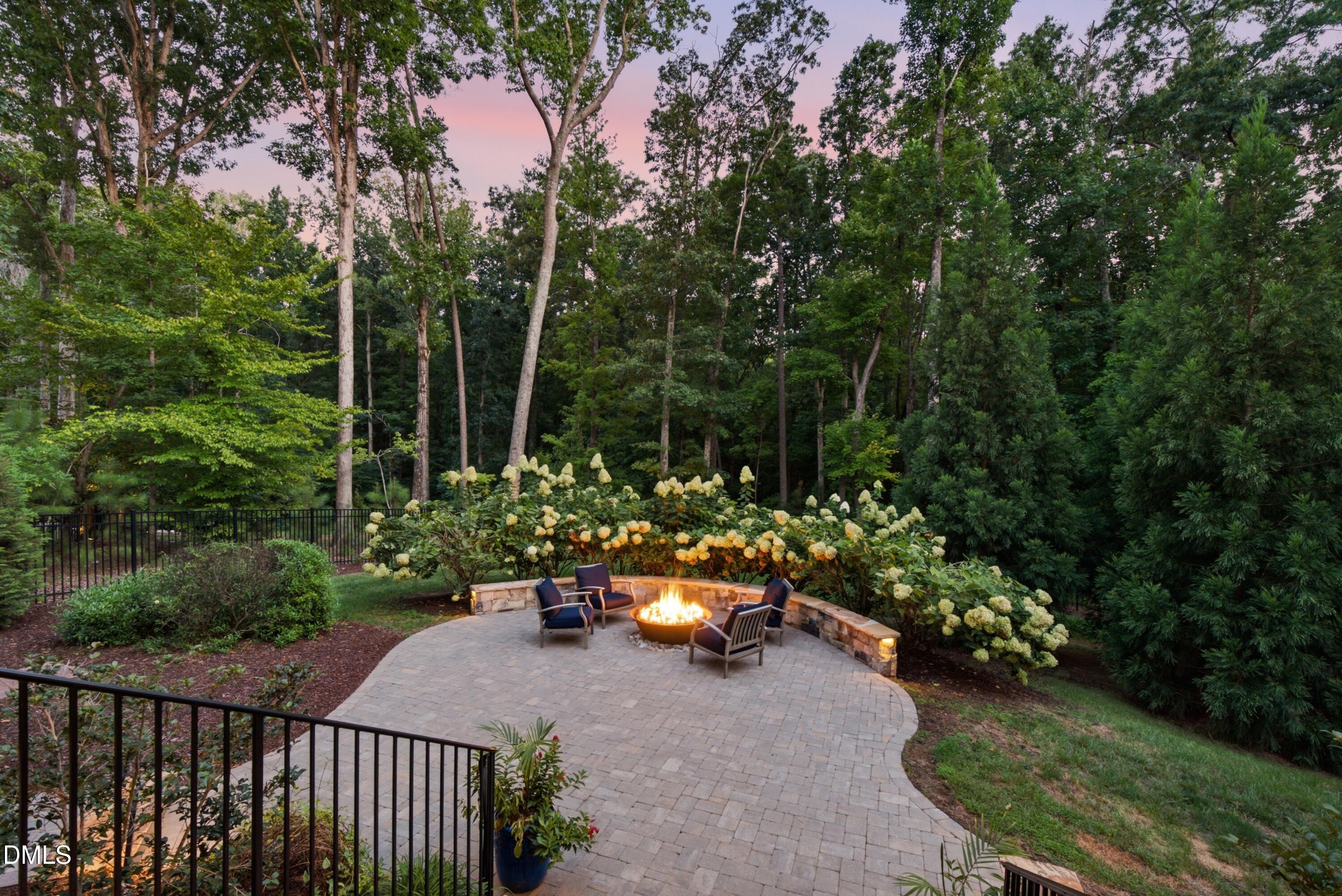 7521 Summit Pine Way Property Photo 68