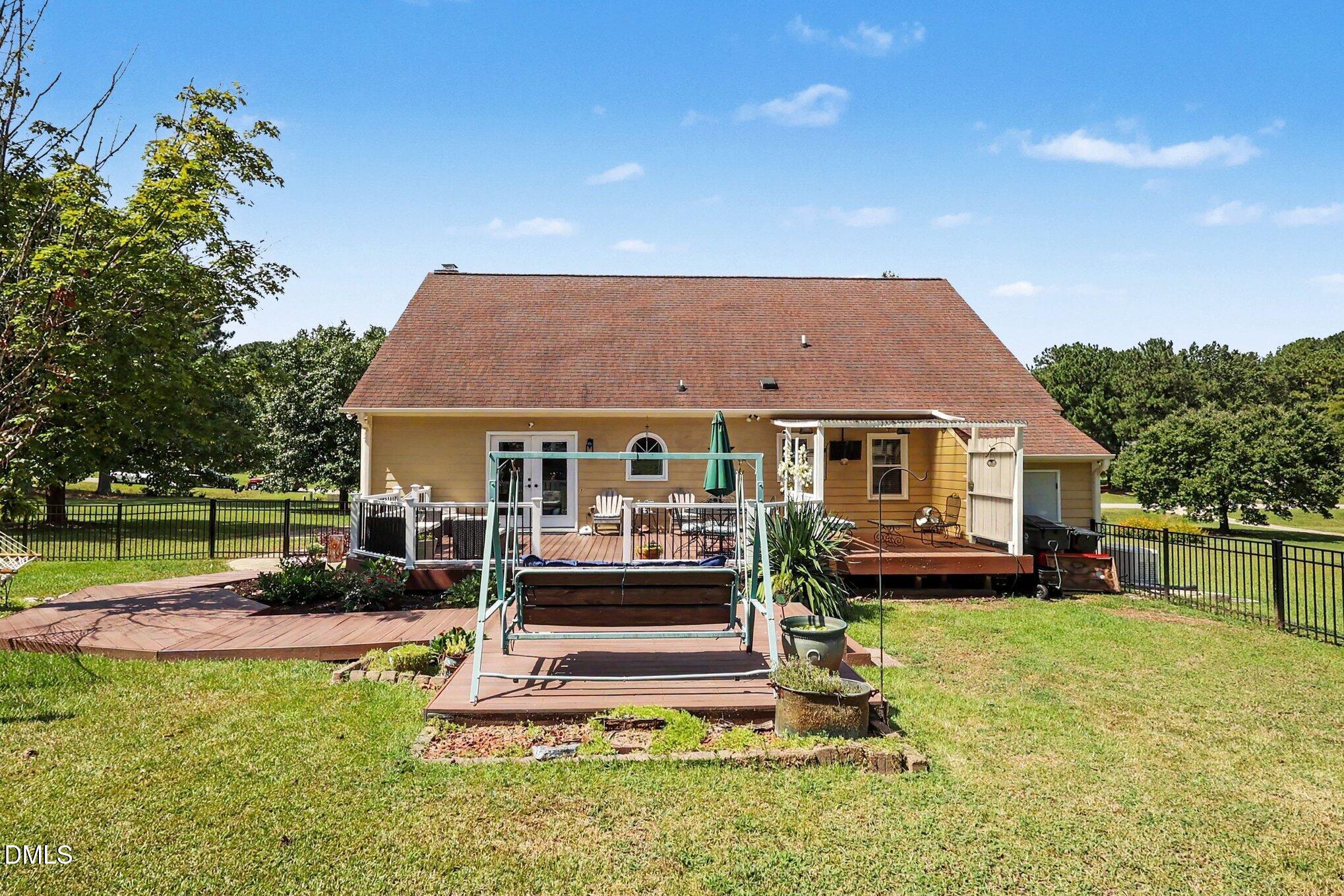 1628 Colston Crossing Property Photo 23