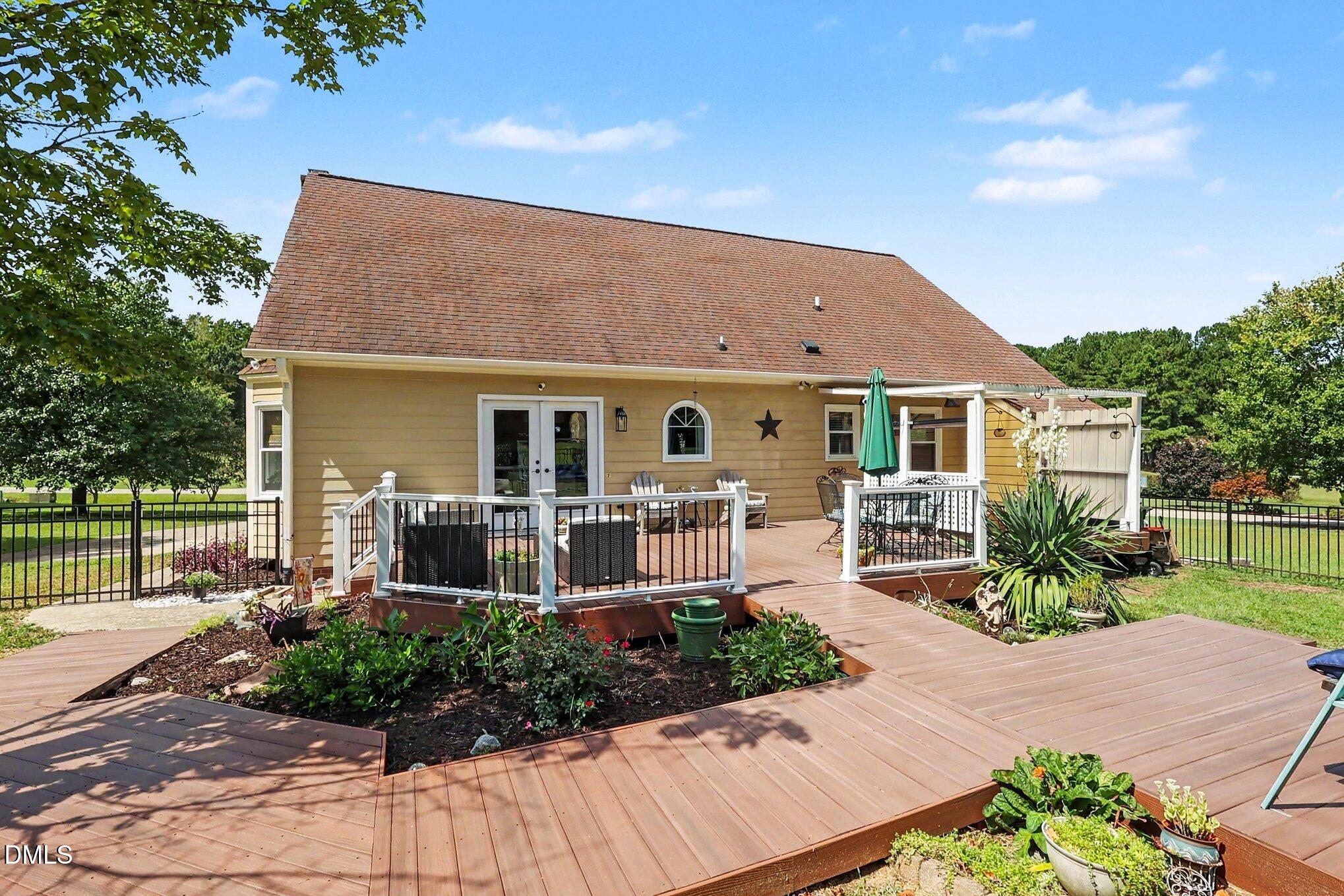 1628 Colston Crossing Property Photo 26