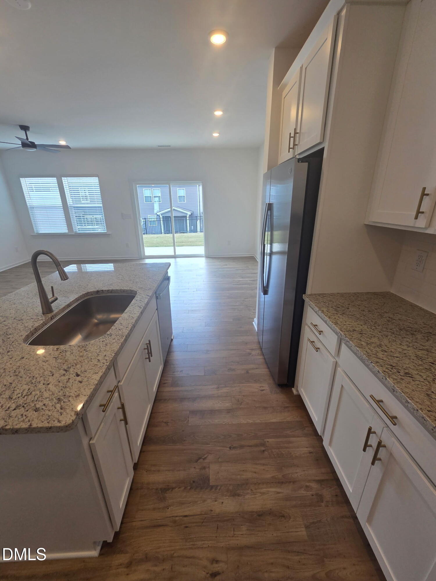 8765 Wardle Court Property Photo 7