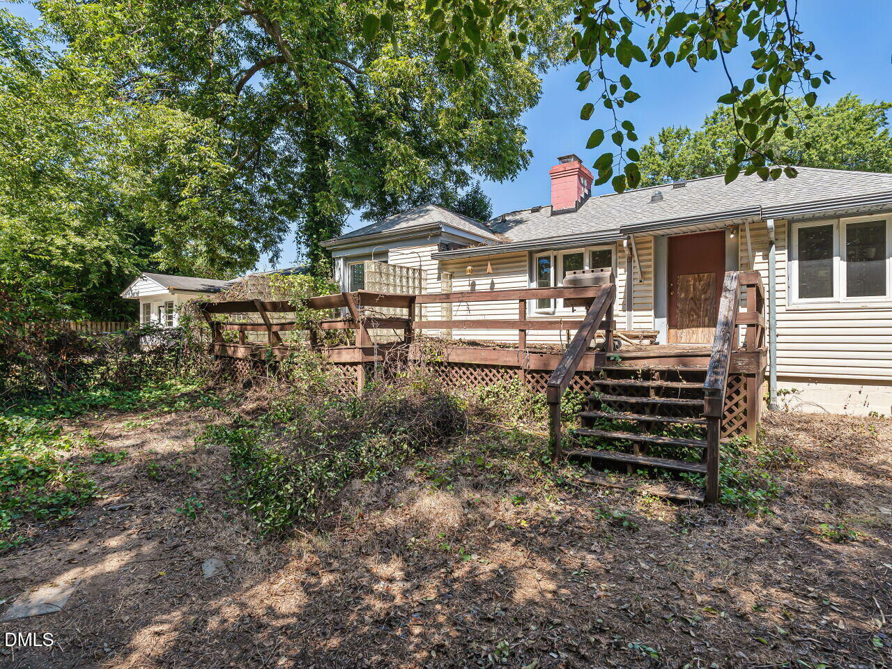 730 E Whitaker Mill Road Property Photo 15