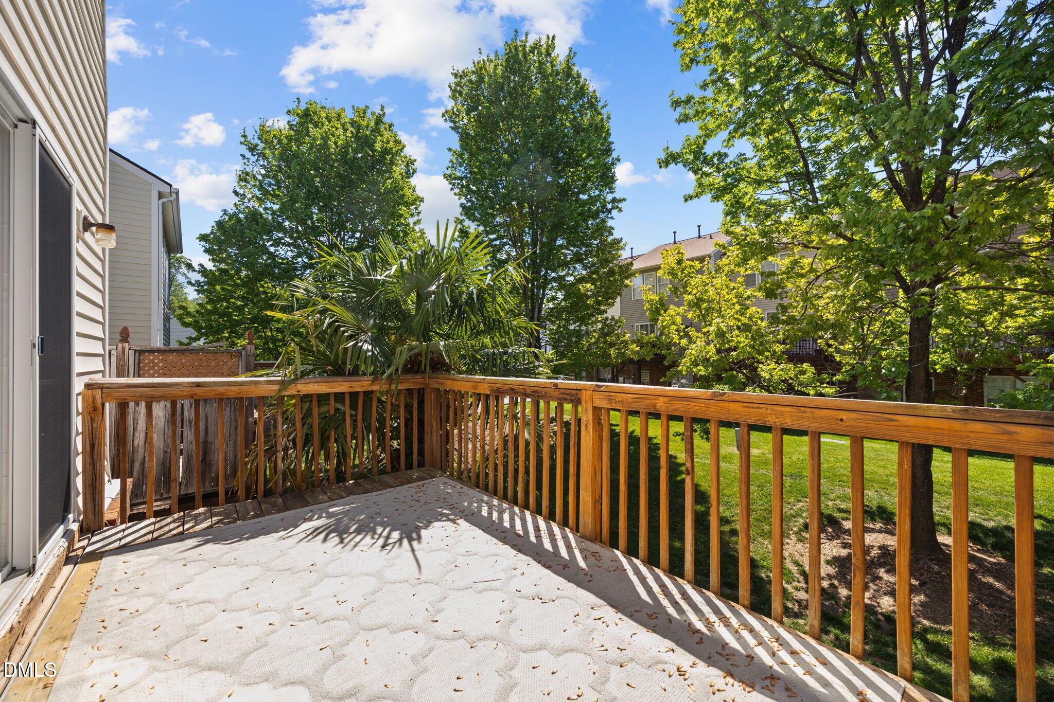 5537 Red Robin Road Property Photo 26