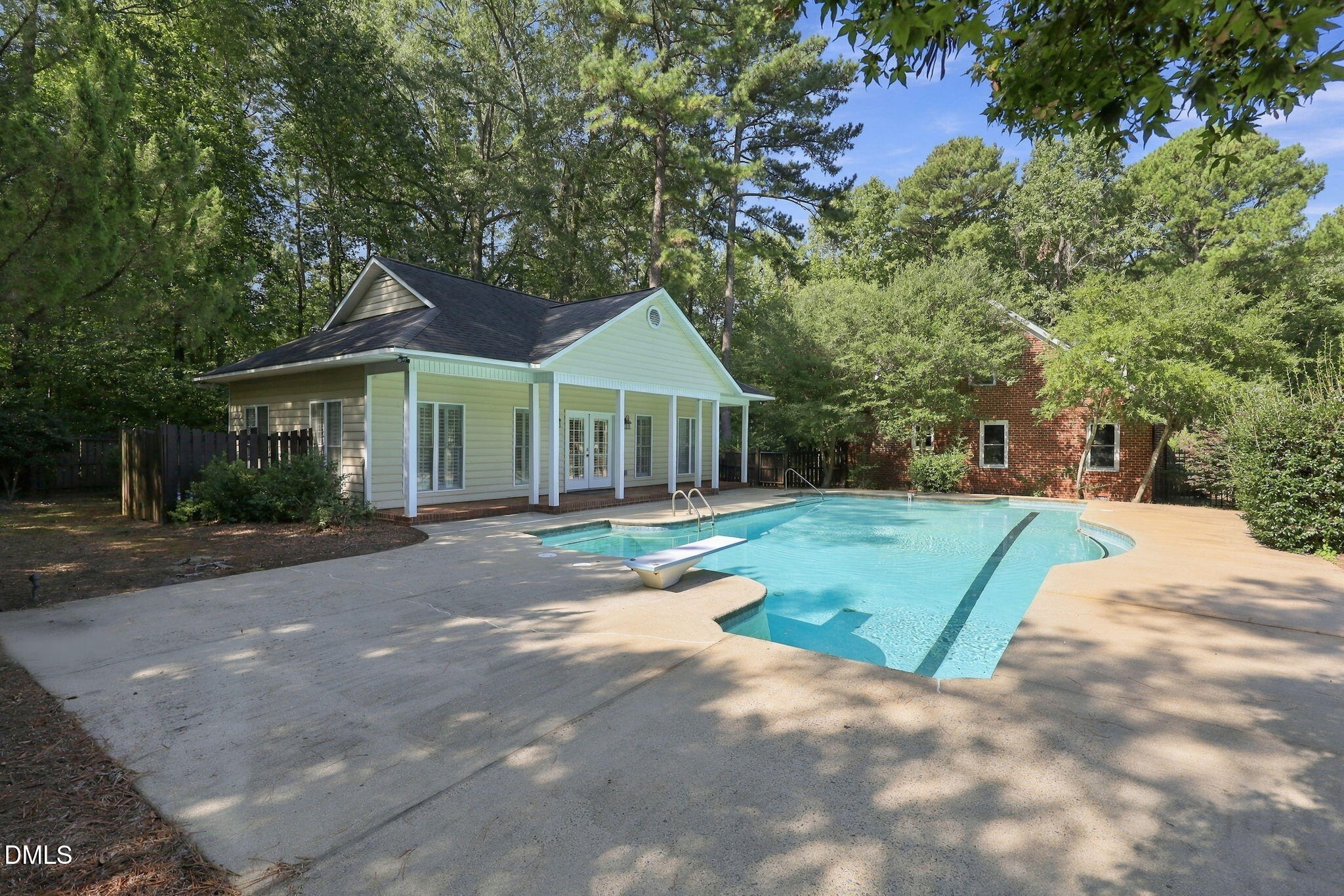 115 Meadowglades Lane Property Photo 48