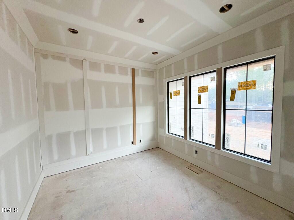 240 Ironwood Boulevard Property Photo 18