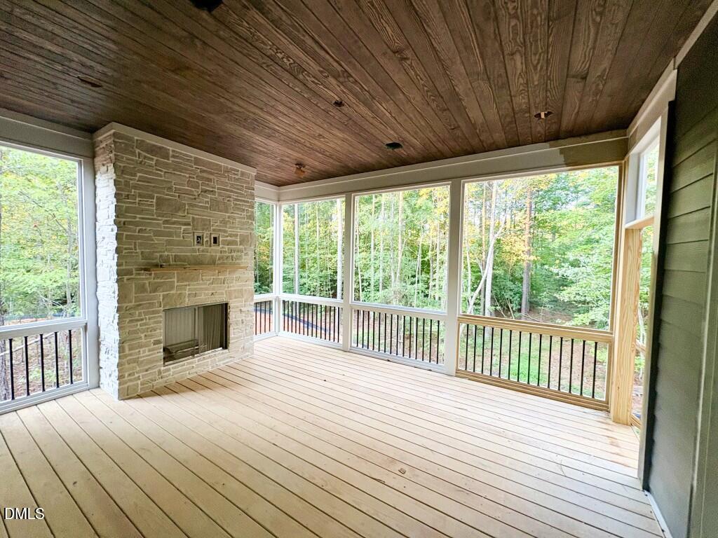 240 Ironwood Boulevard Property Photo 41