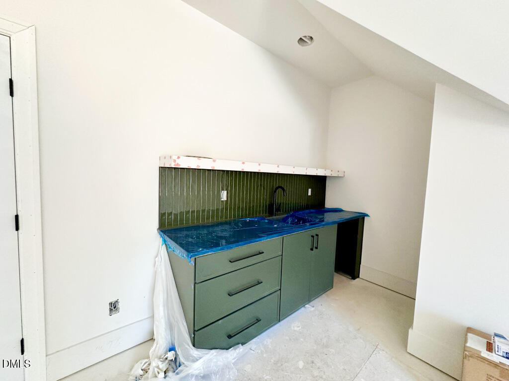 240 Ironwood Boulevard Property Photo 42