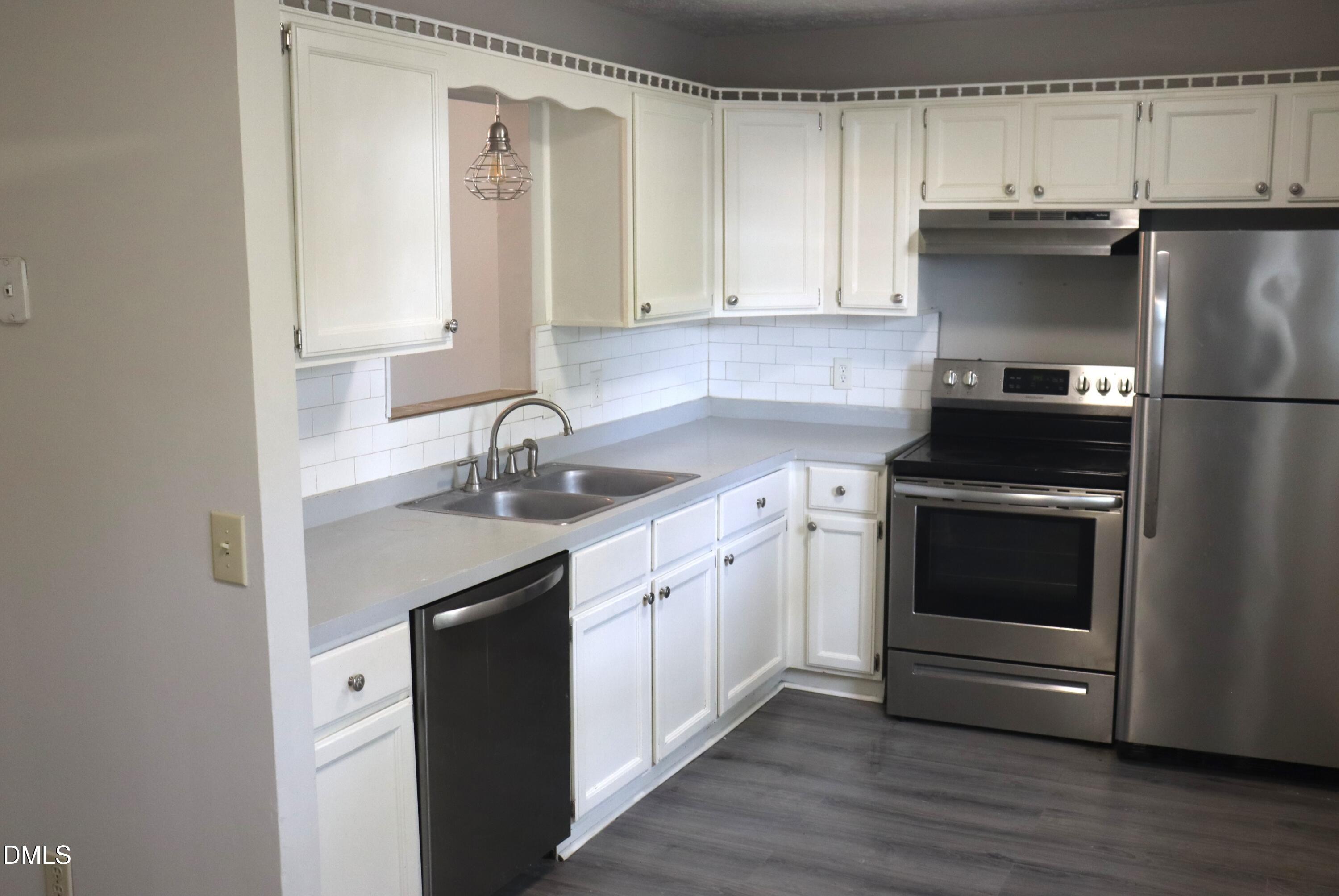 507 Dowd Street Property Photo 5
