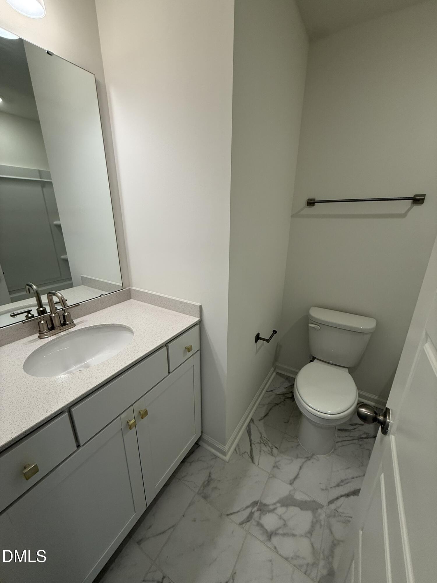 2035 Oakdale Drive Property Photo 16