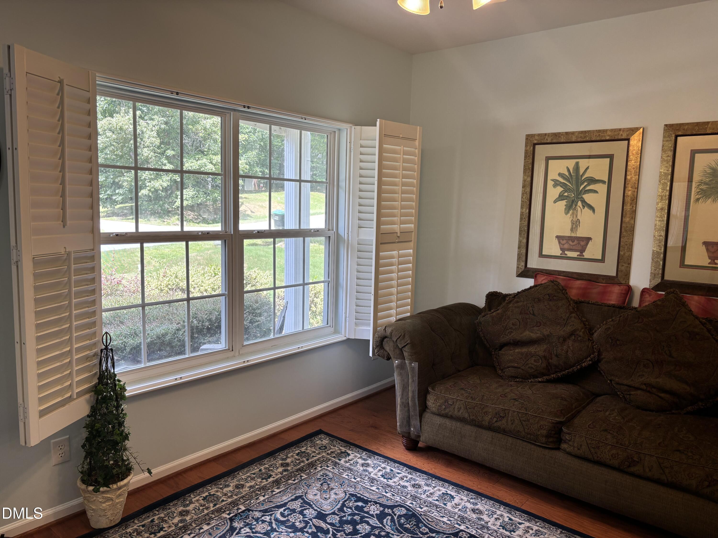 166 River Hills Drive Property Photo 4