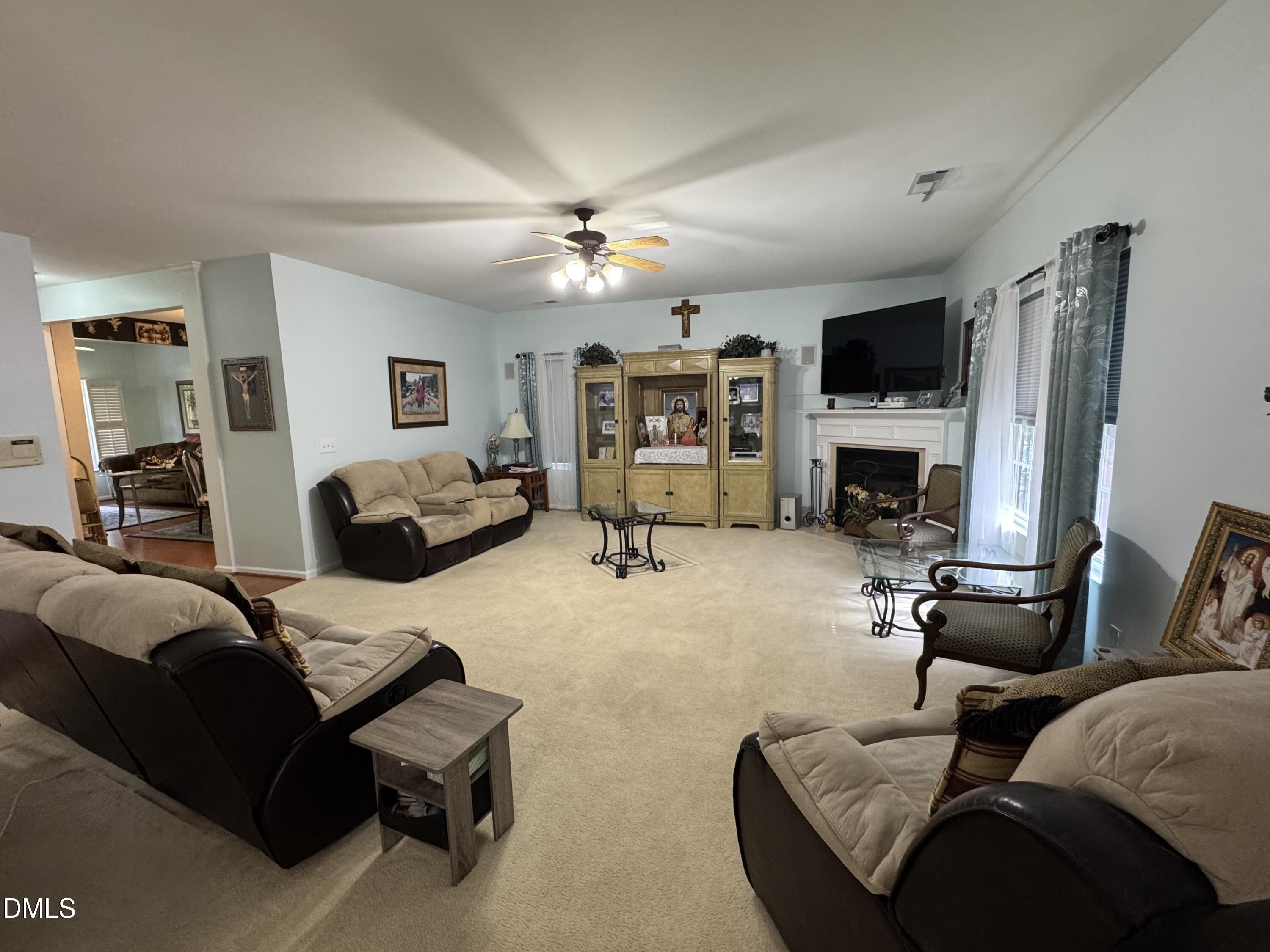166 River Hills Drive Property Photo 6