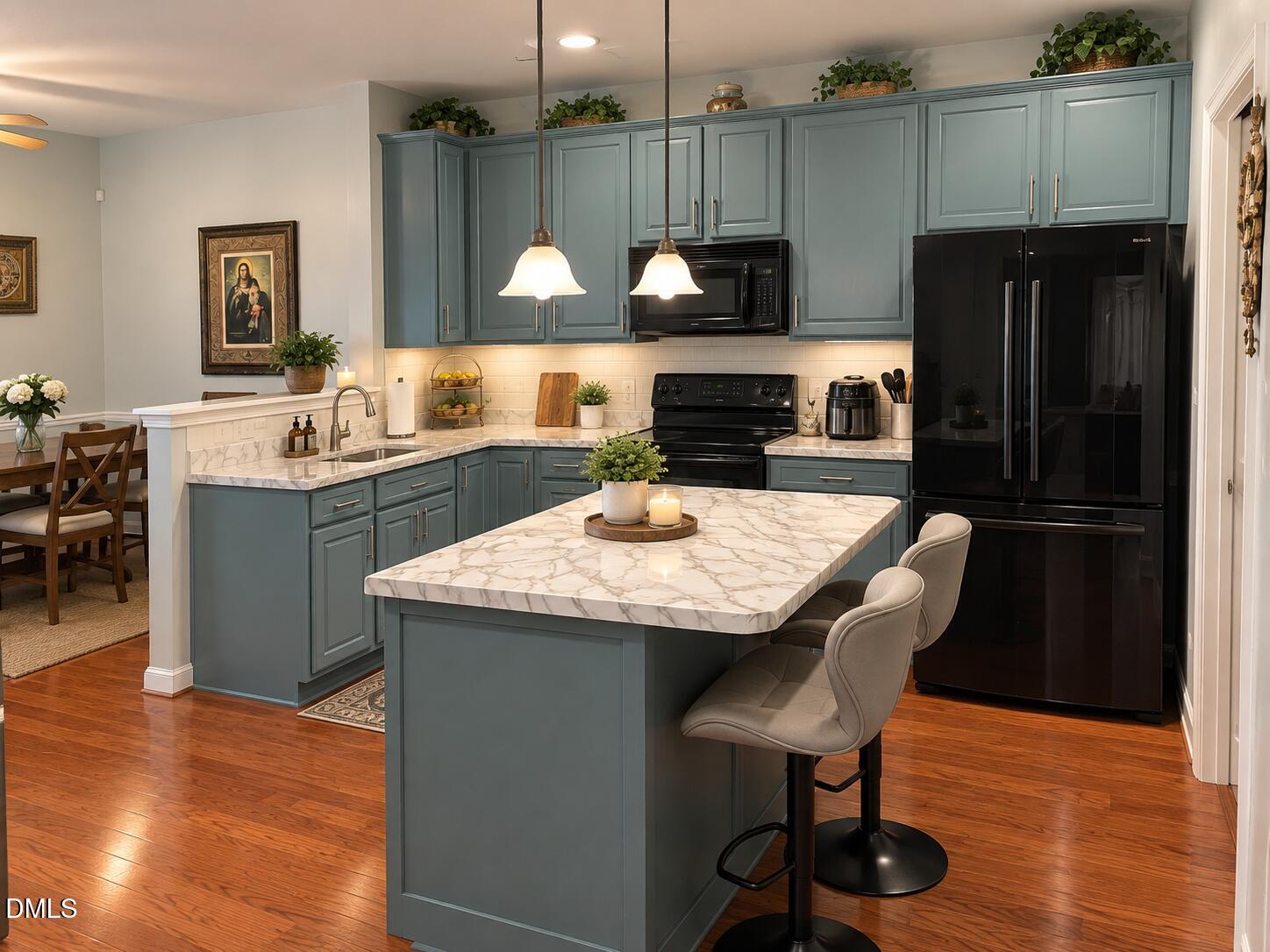 166 River Hills Drive Property Photo 12