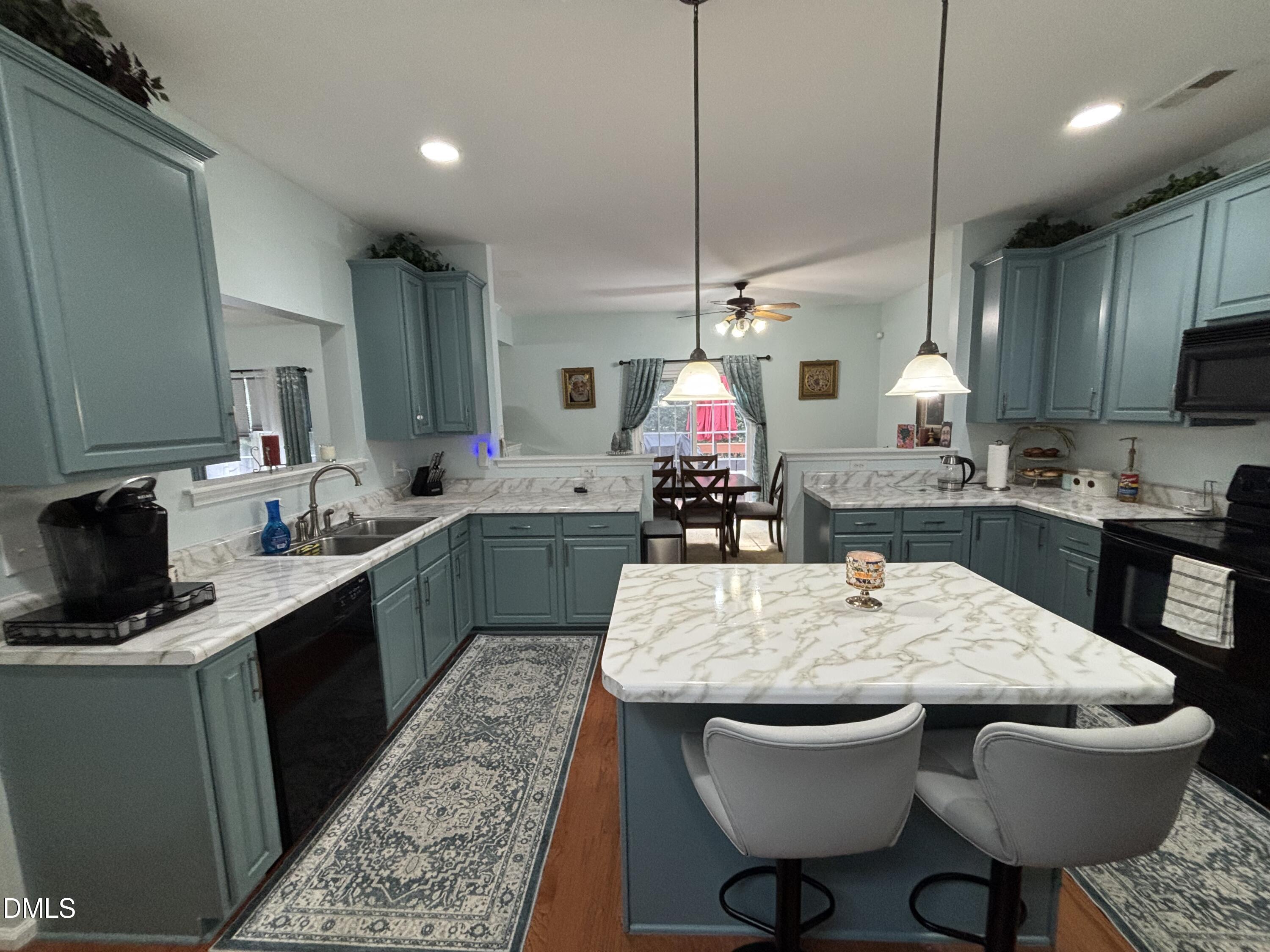 166 River Hills Drive Property Photo 14
