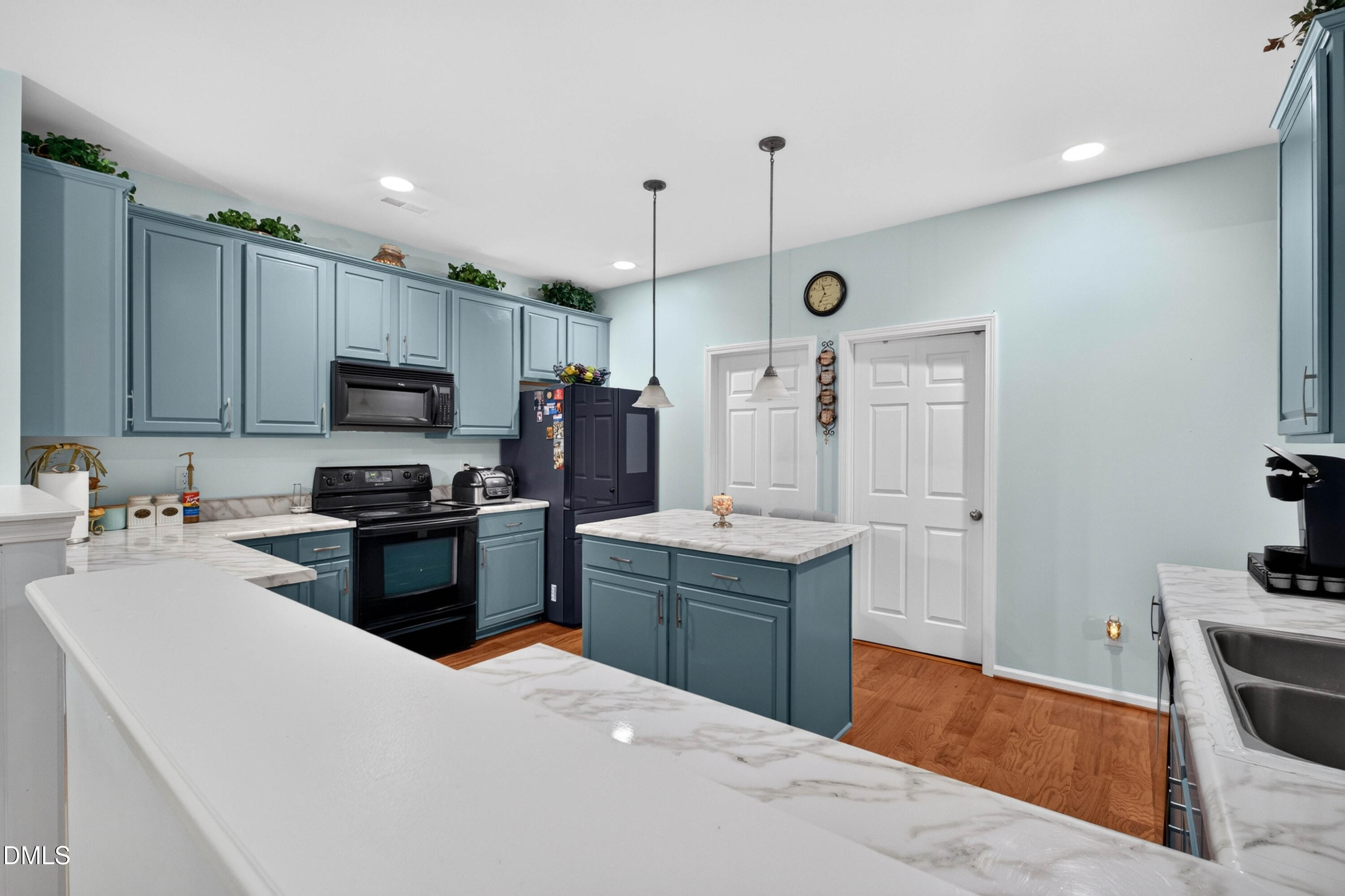 166 River Hills Drive Property Photo 15