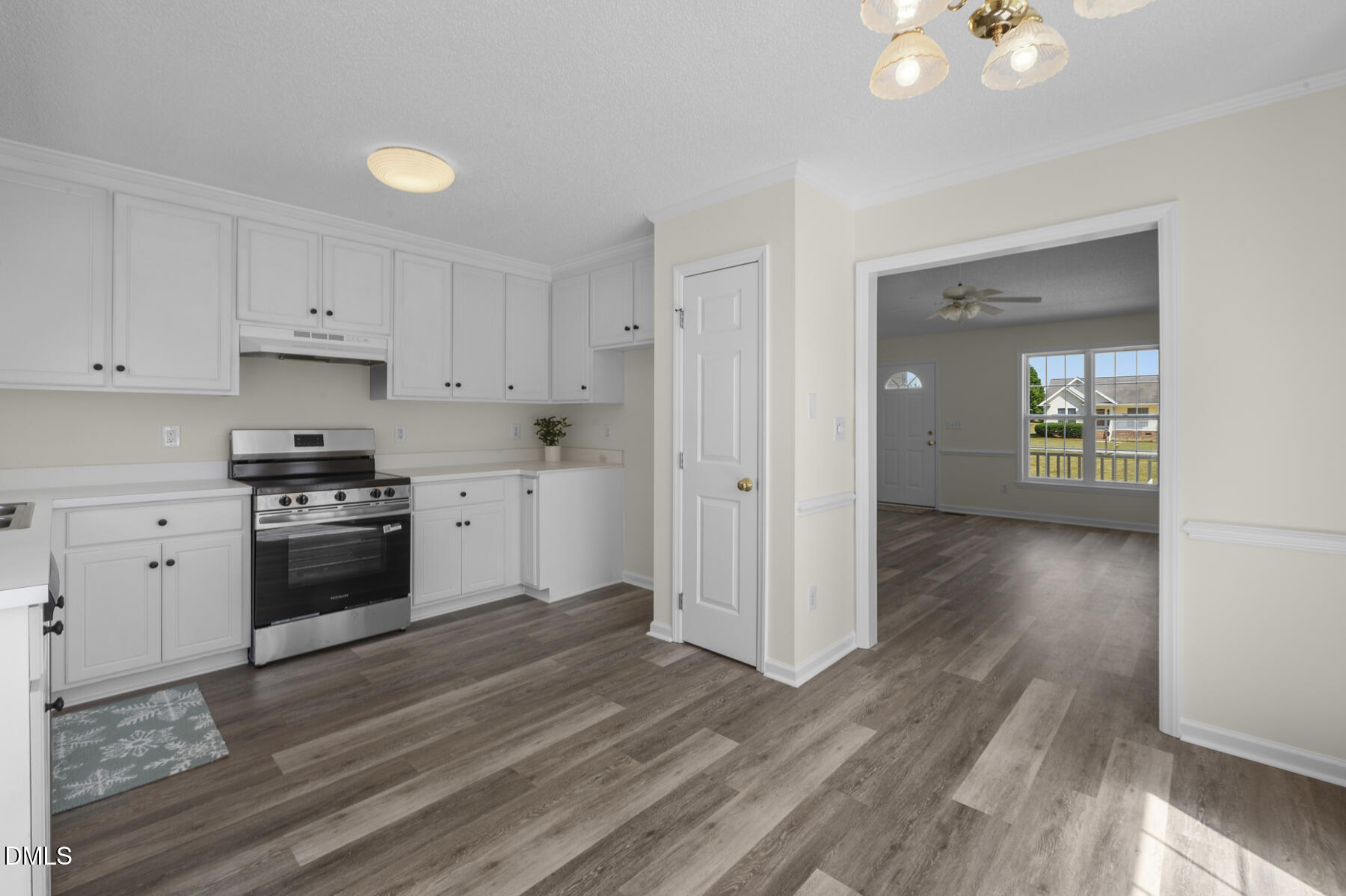 60 Candlewood Drive Property Photo 11