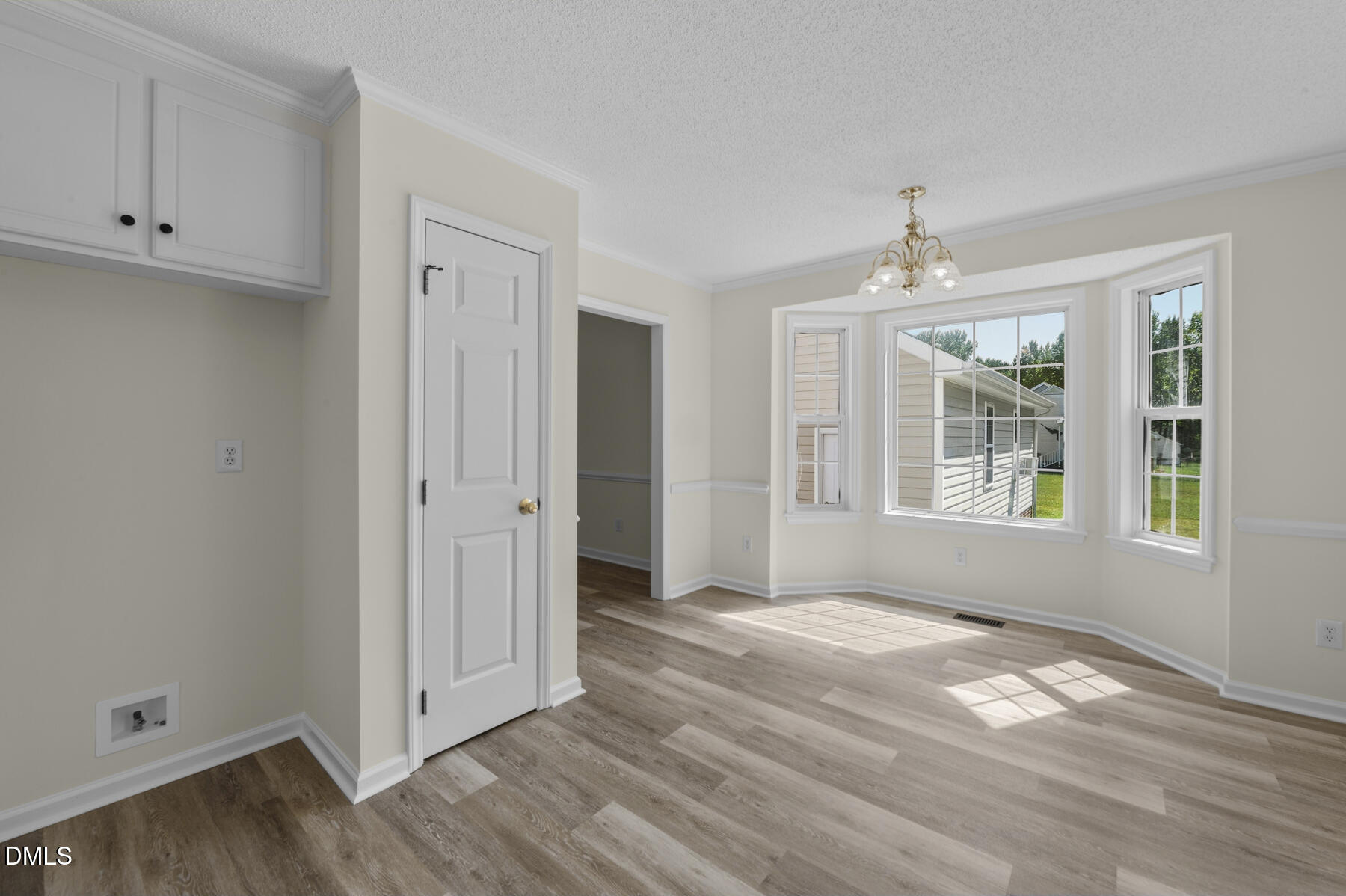 60 Candlewood Drive Property Photo 12