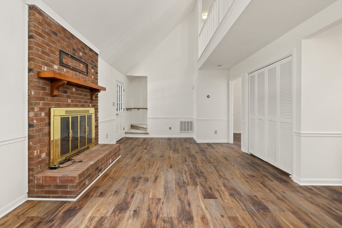 5616 Mantachie Court Property Photo 7