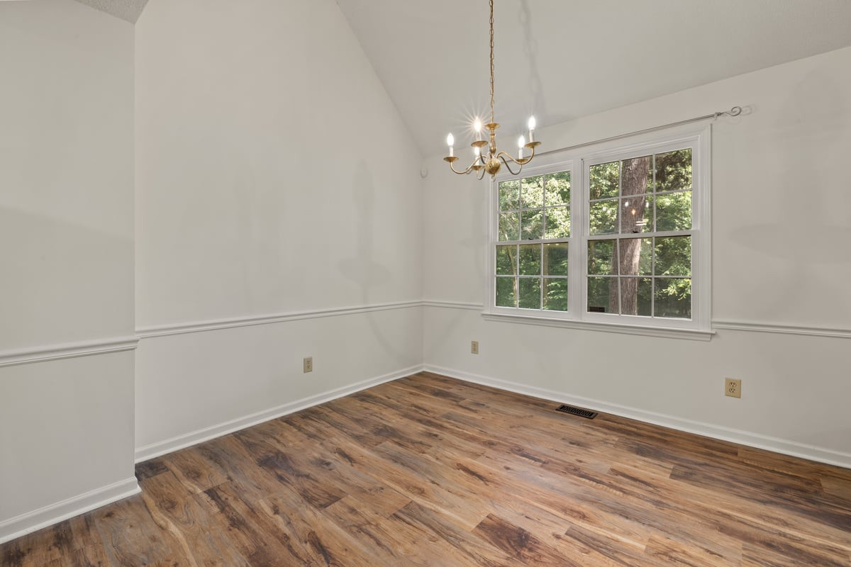 5616 Mantachie Court Property Photo 8