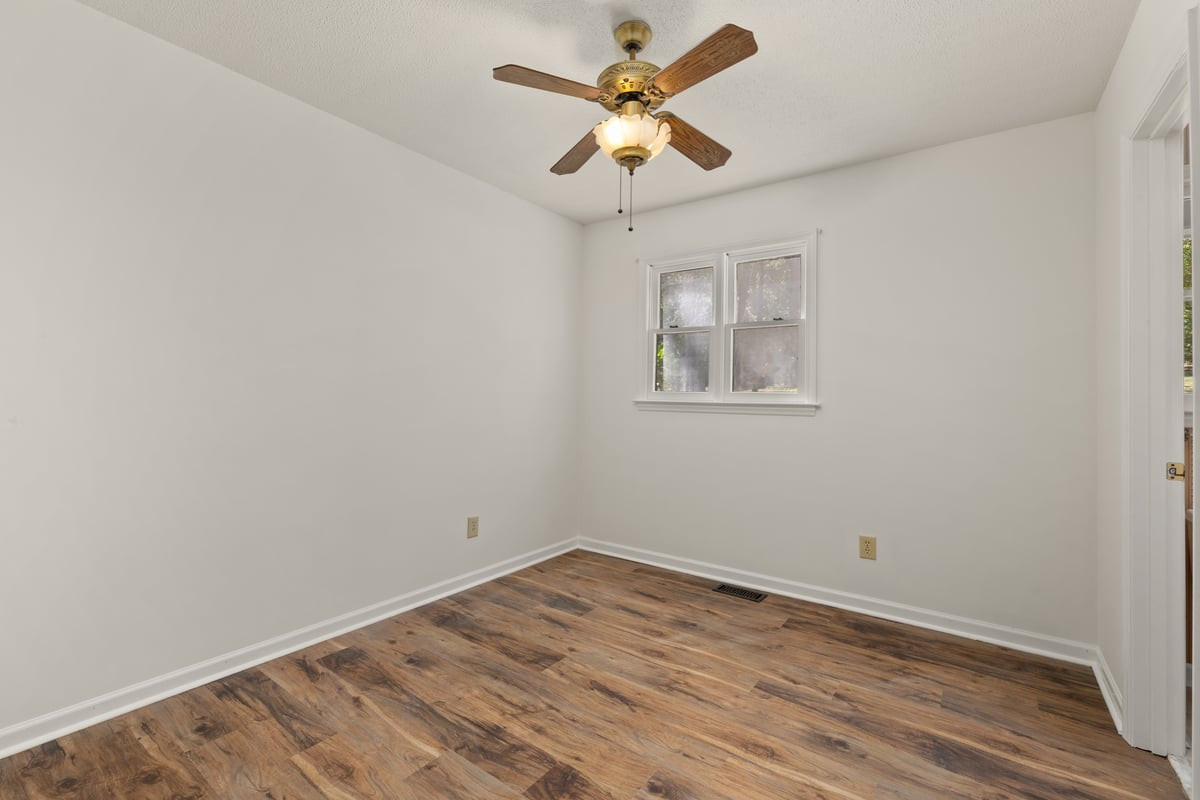 5616 Mantachie Court Property Photo 13