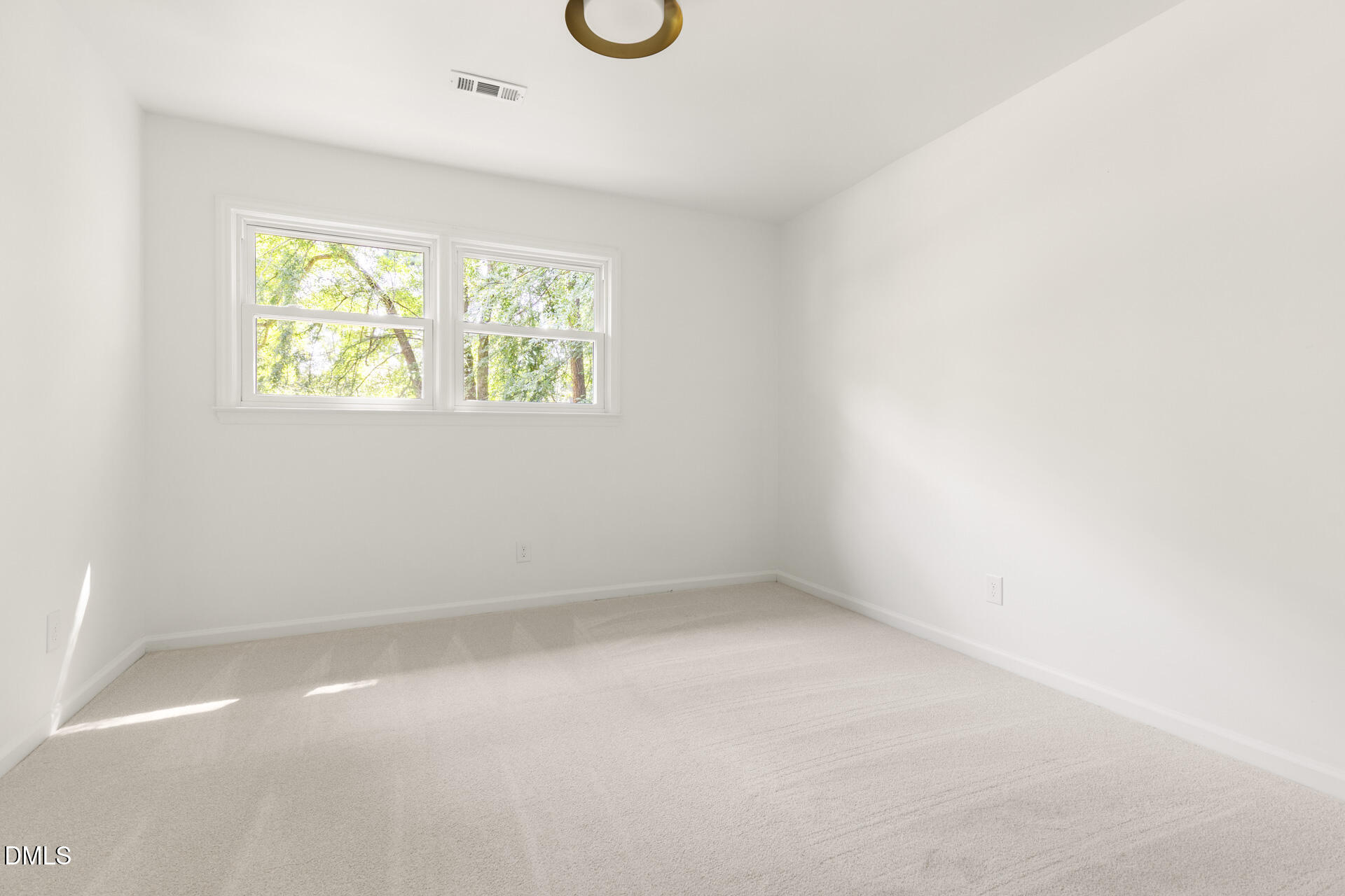 3512 Donnigale Avenue Property Photo 7