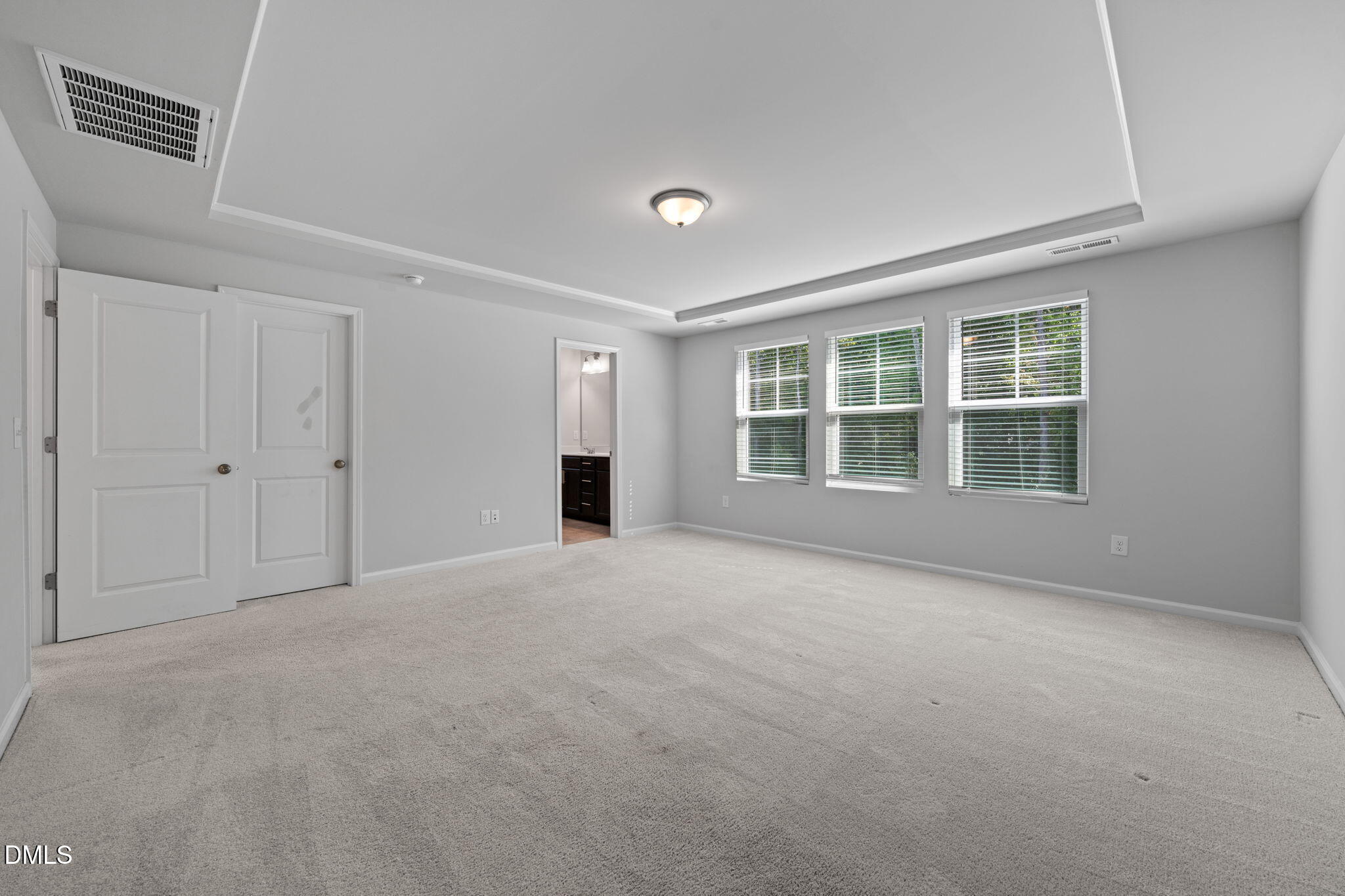 707 Spoonbill Trail Property Photo 11