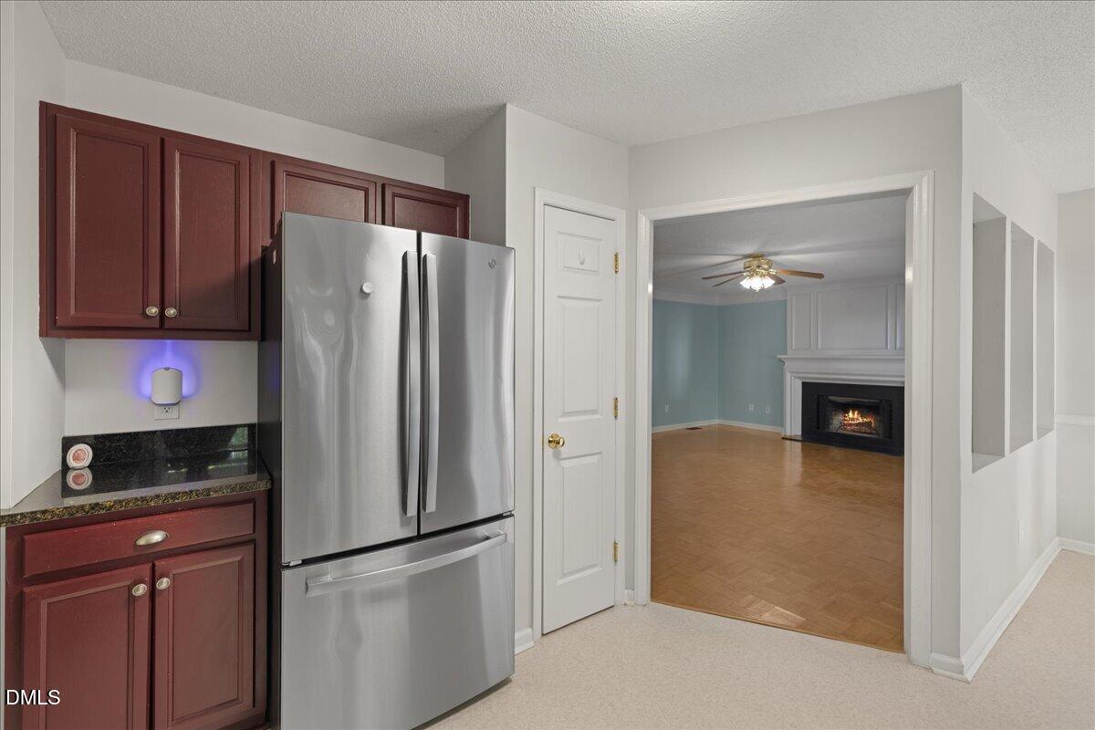 1103 Silvershire Way Property Photo 8