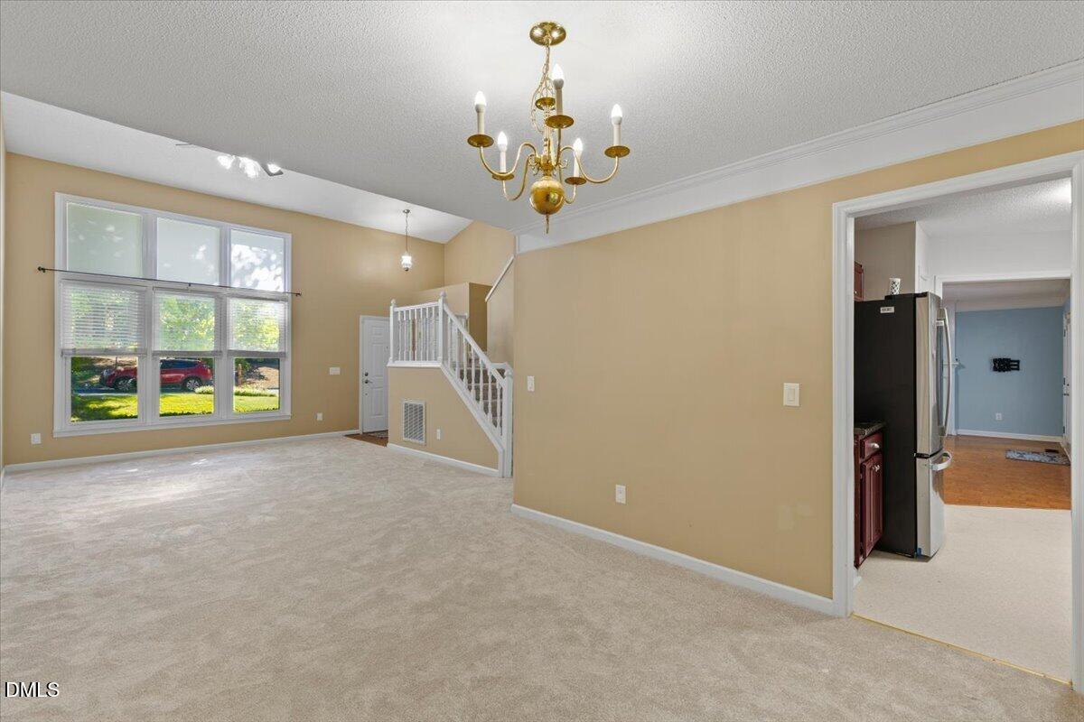 1103 Silvershire Way Property Photo 11
